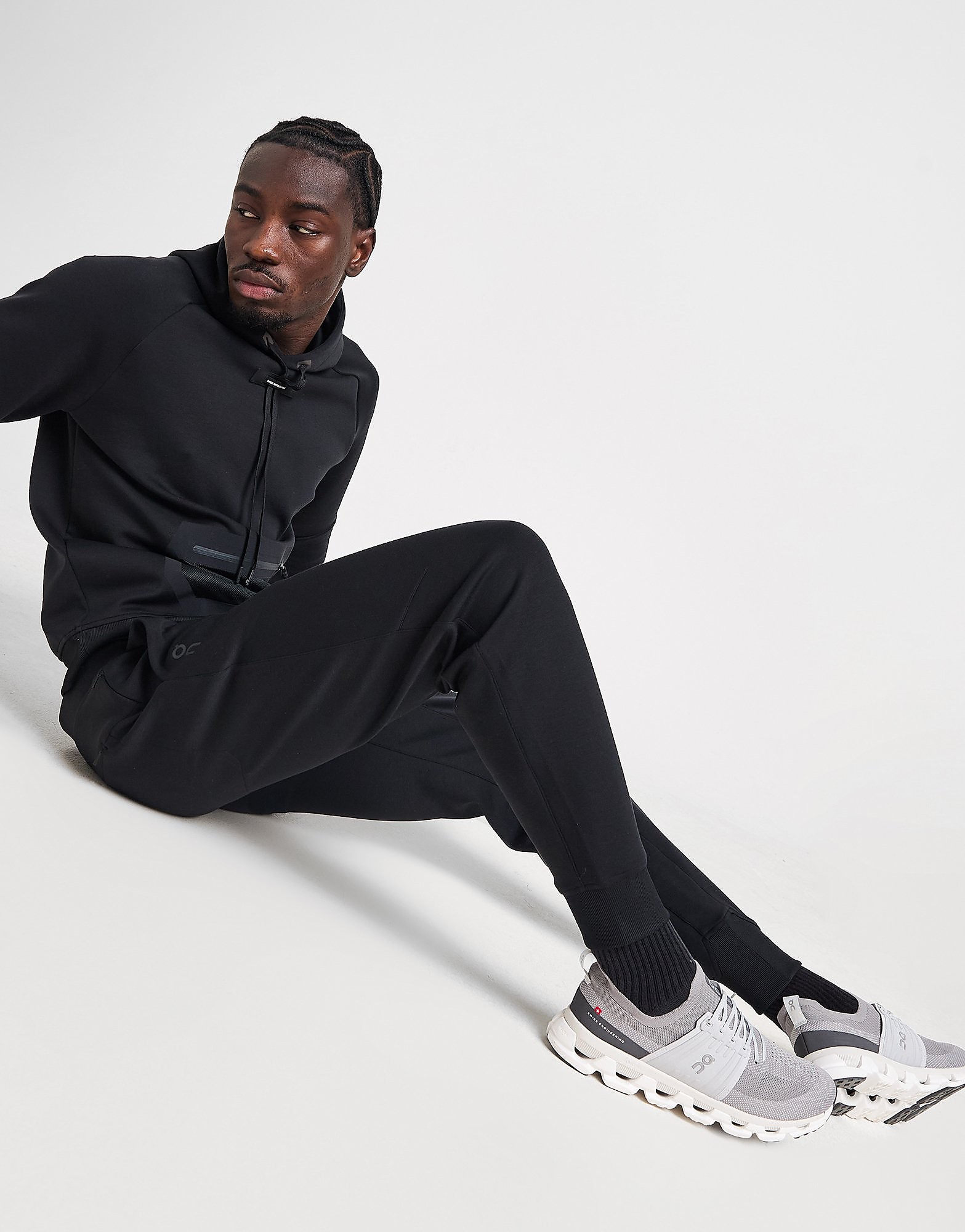 

On Running Tech Track Pants - Black - Mens, Black