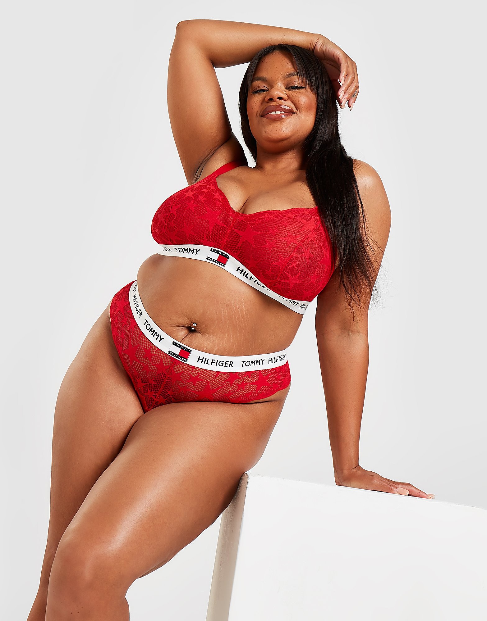 Tommy Hilfiger Underwear Plus Size Lace 85 Thong - Red - Womens, Red