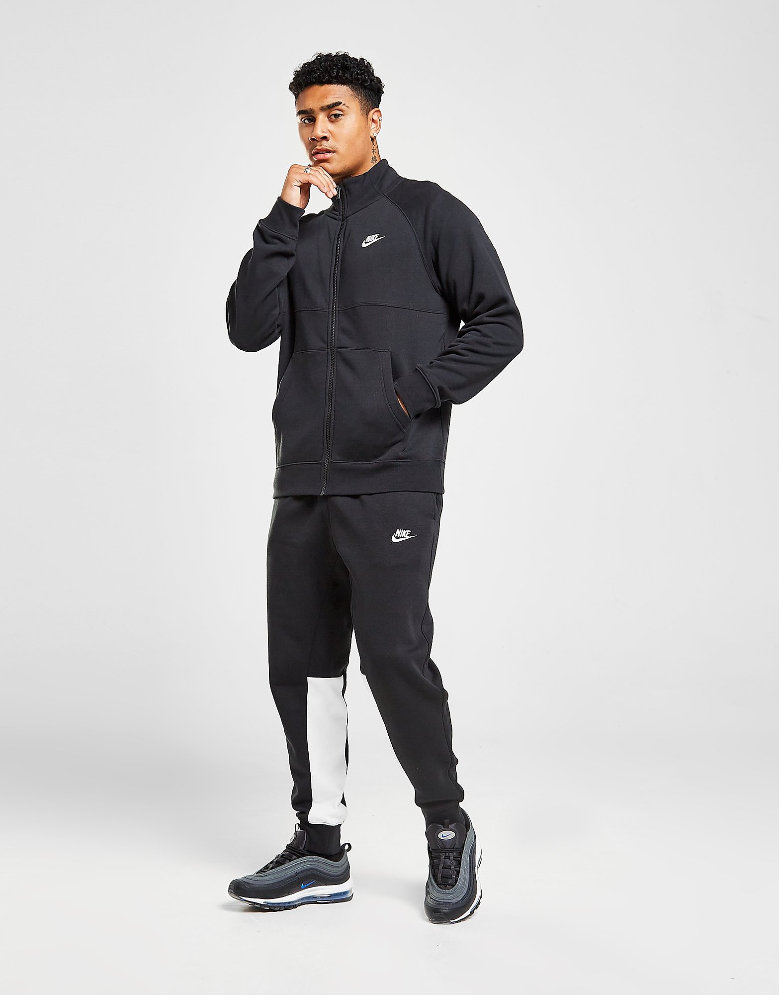

Nike Chariot Fleece Joggers - Black - Mens, Black