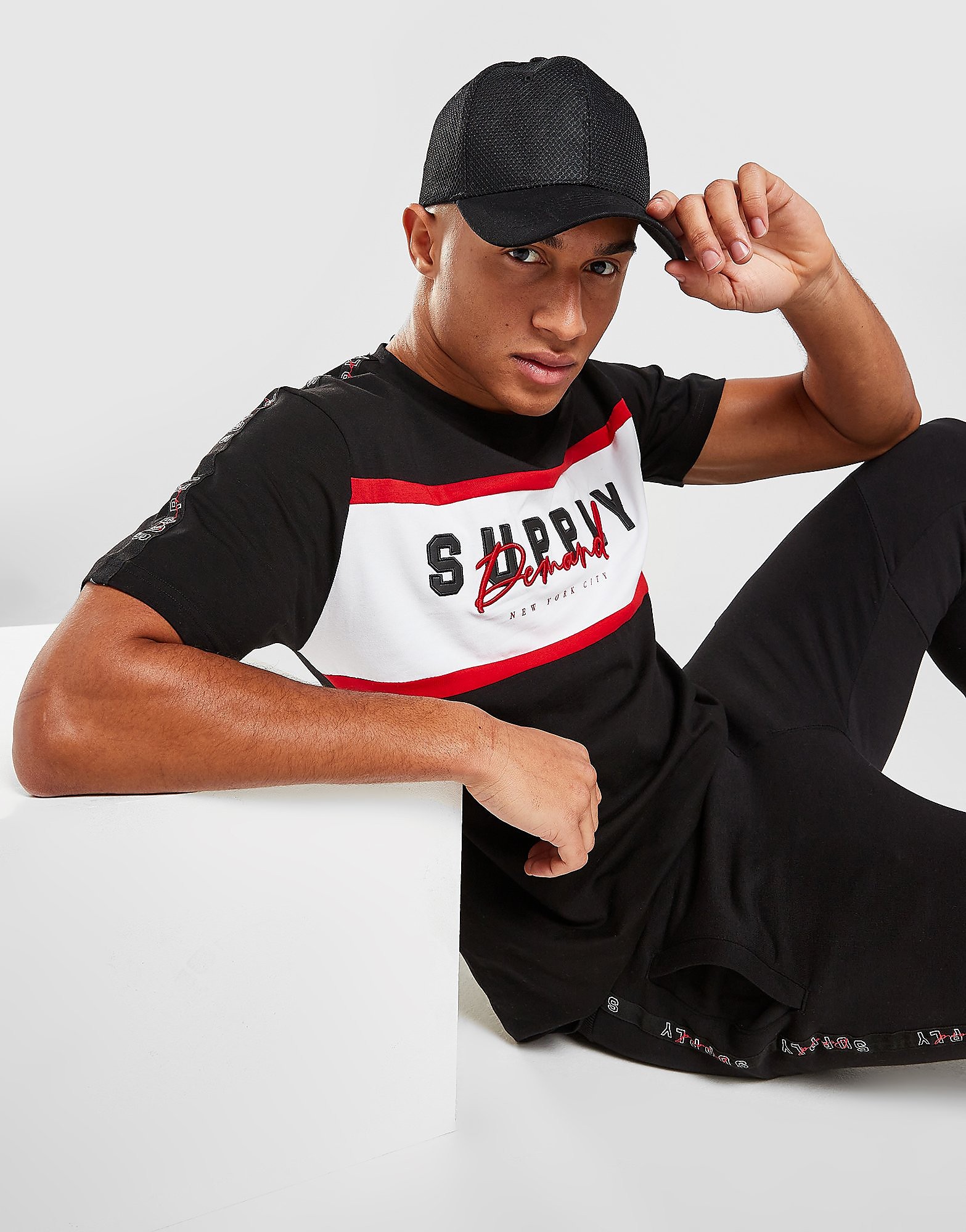 

Supply & Demand Stripe T-Shirt - Black - Mens, Black