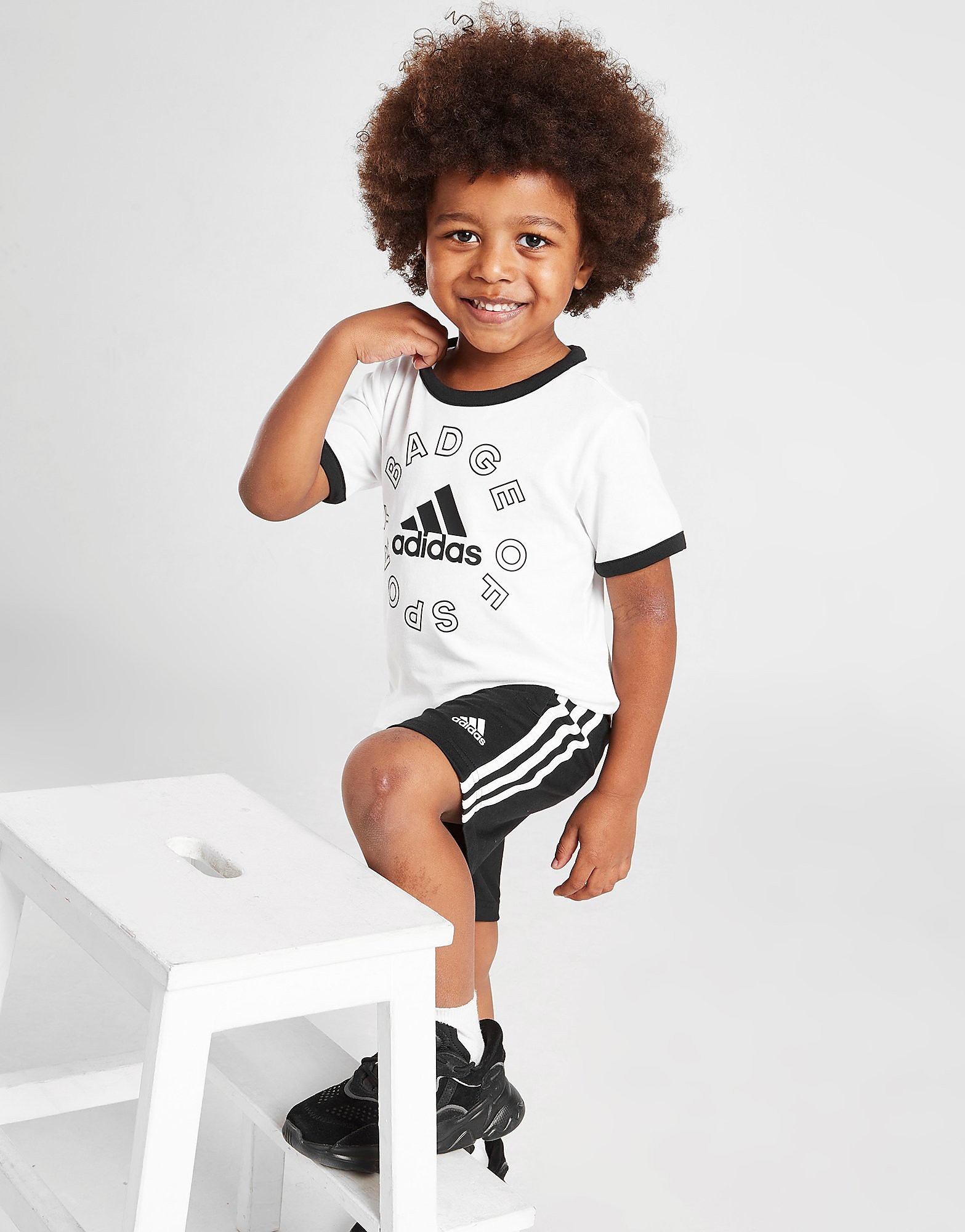 

adidas Badge of Sport Logo T-Shirt & Shorts Set Children - White / Black - Kids, White / Black
