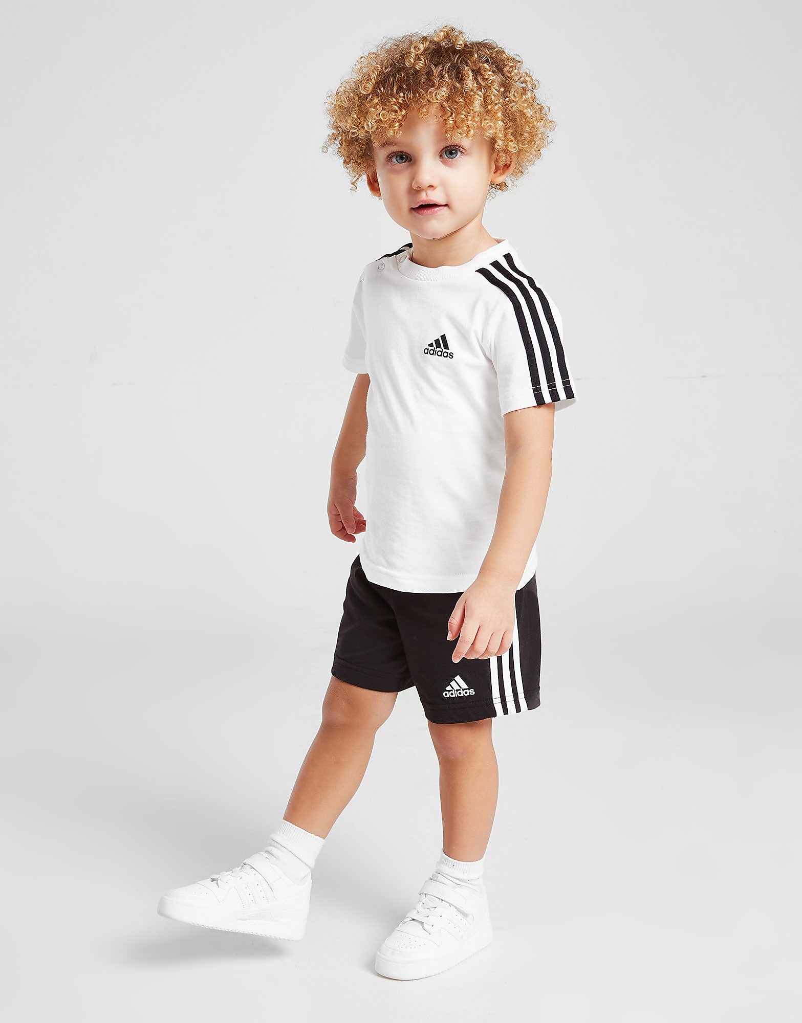 

adidas Badge Of Sport 3-Stripes T-Shirt/Shorts Set Infant - White - Kids, White
