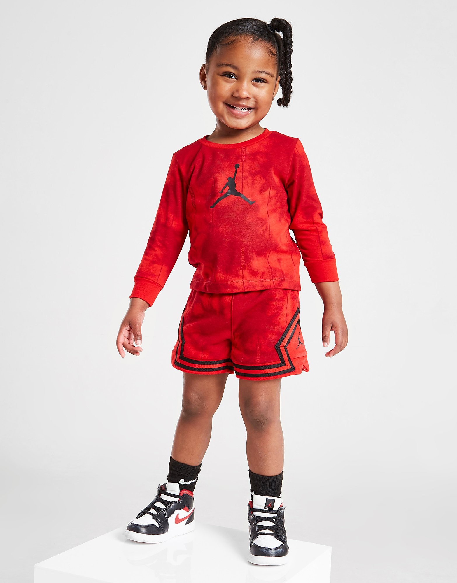 

Jordan Girls' Long Sleeve T-Shirt/Shorts Set Infant - Red/RD - Kids, Red/RD