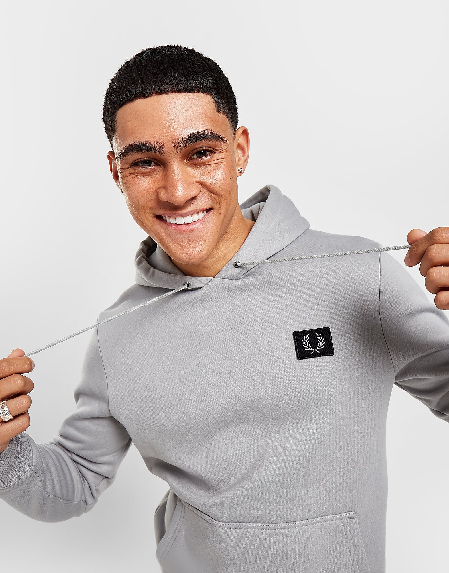 

Fred Perry Badge Overhead Hoodie - Only at JD - Grey - Mens, Grey