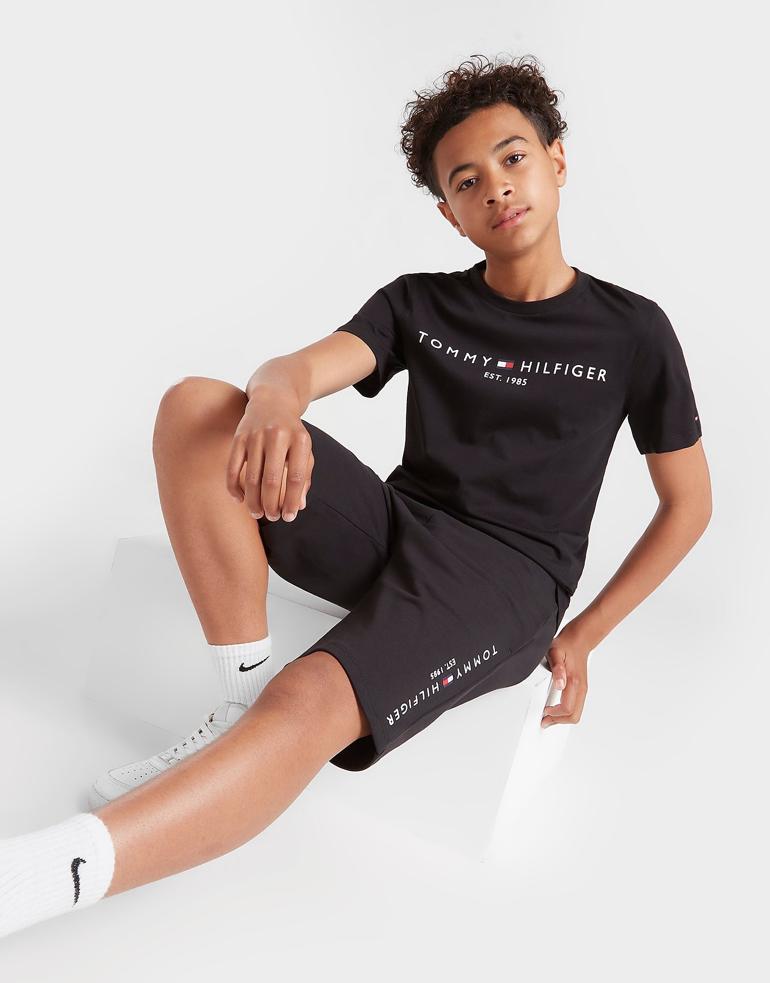 

Tommy Hilfiger Essential T-Shirt/Shorts Set Junior - Black - Kids, Black