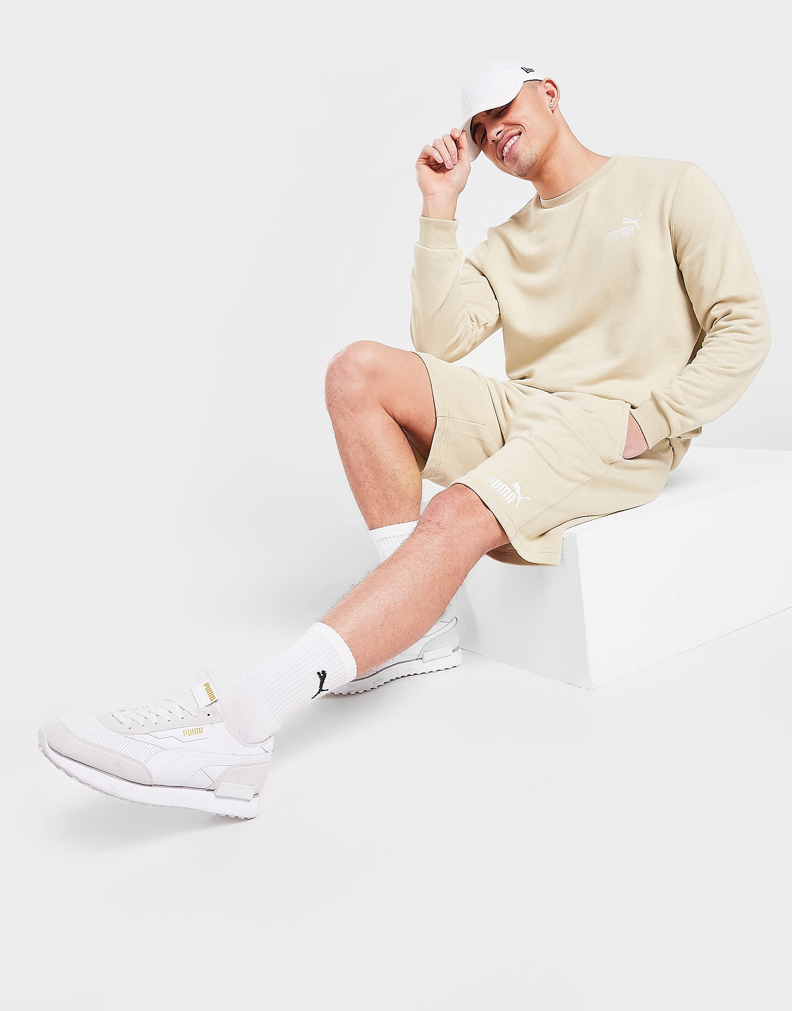 

Puma Core Crew Sweatshirt/Shorts Set - Brown, Brown