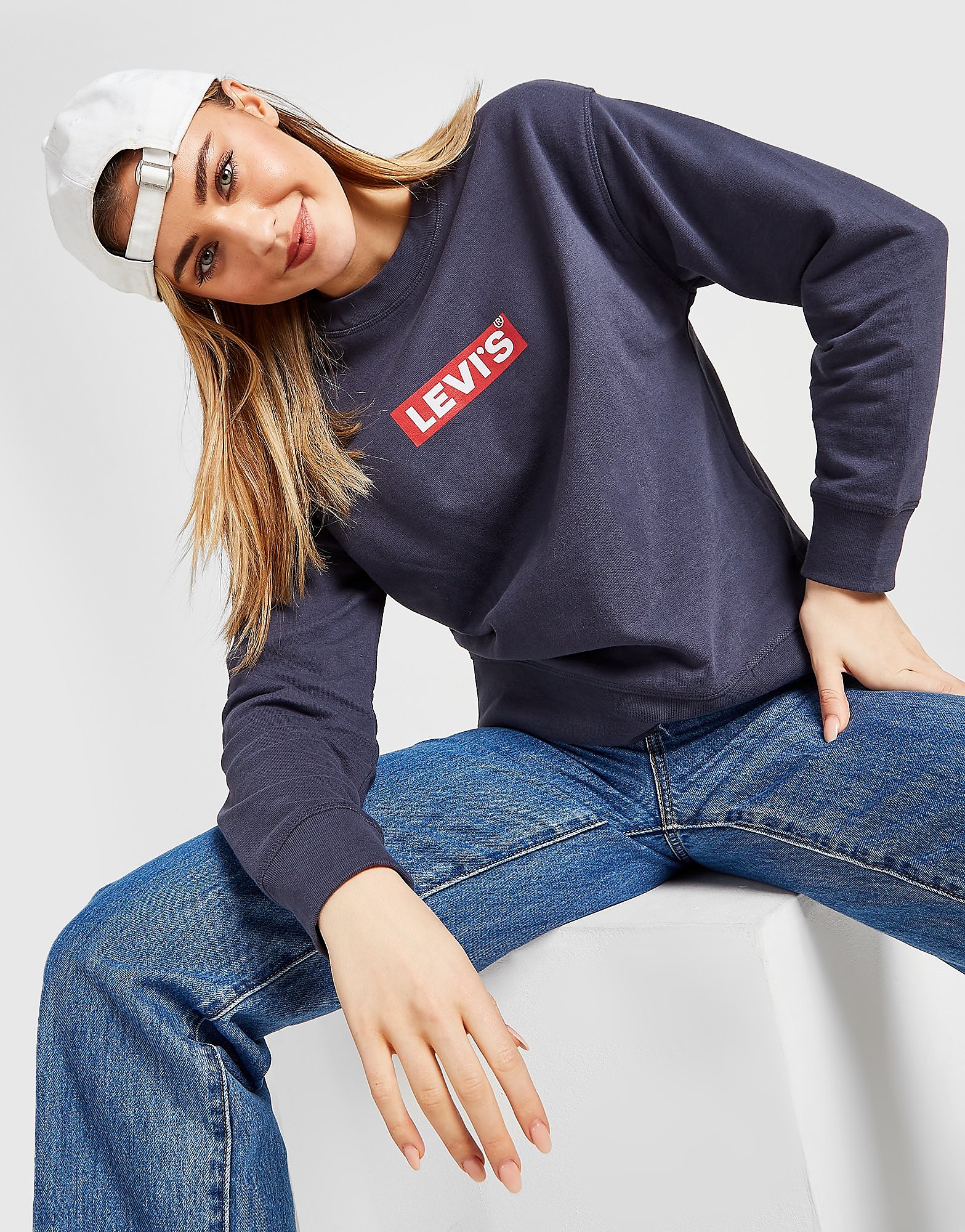 

Levis Boxtab Crew Sweatshirt - Navy - Womens, Navy