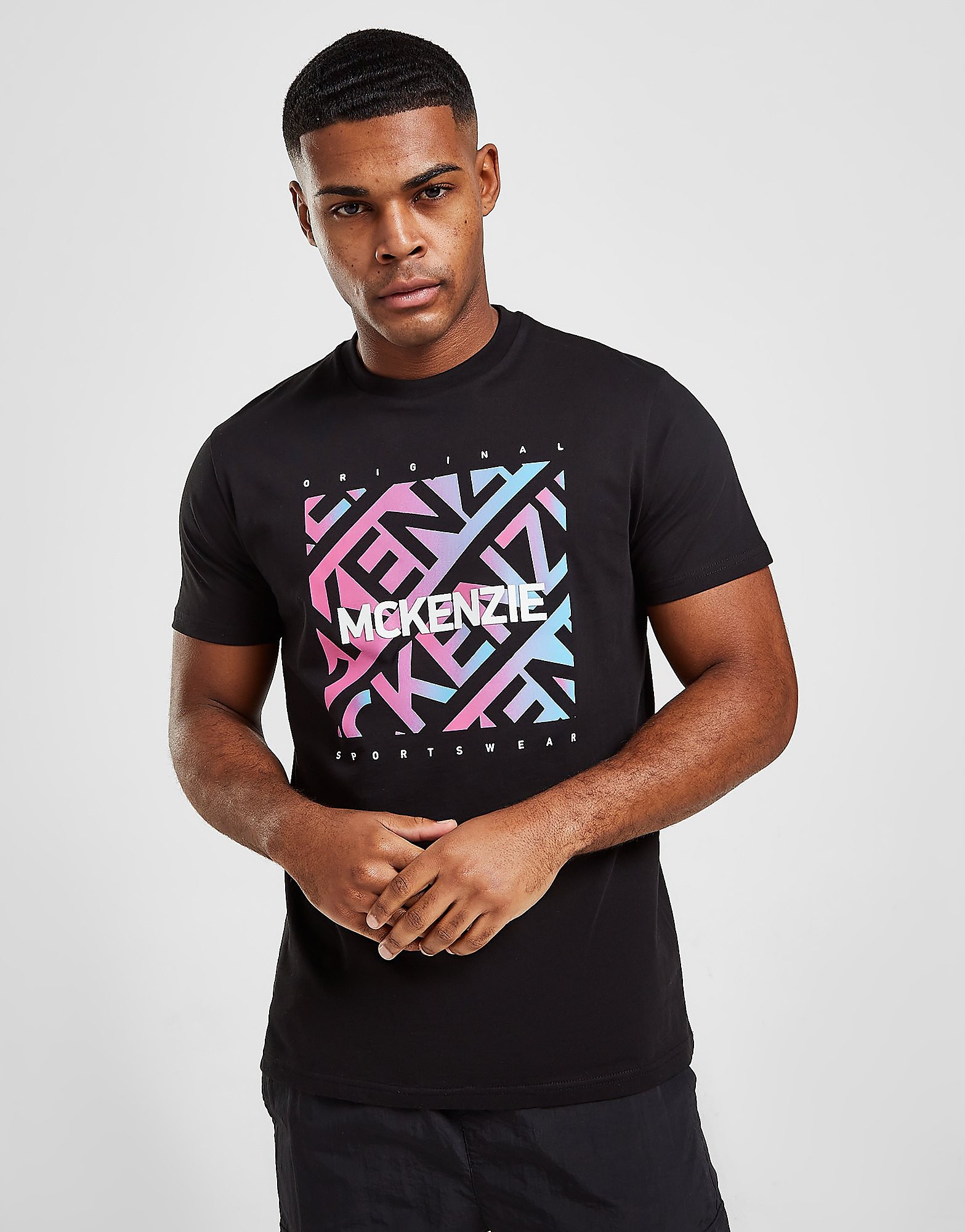 McKenzie T-Shirt Larsen - Only at JD - Preto - Mens, Preto