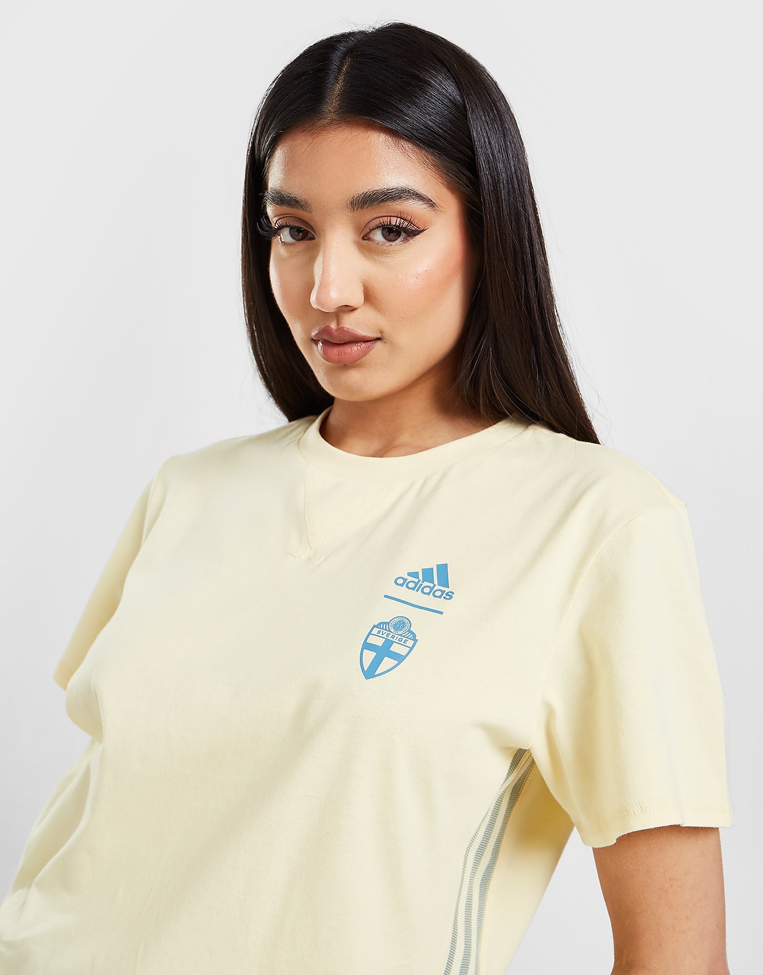 

adidas Sweden Travel T-Shirt - Easy Yellow / Shock Cyan / Team Navy - Womens, Easy Yellow / Shock Cyan / Team Navy