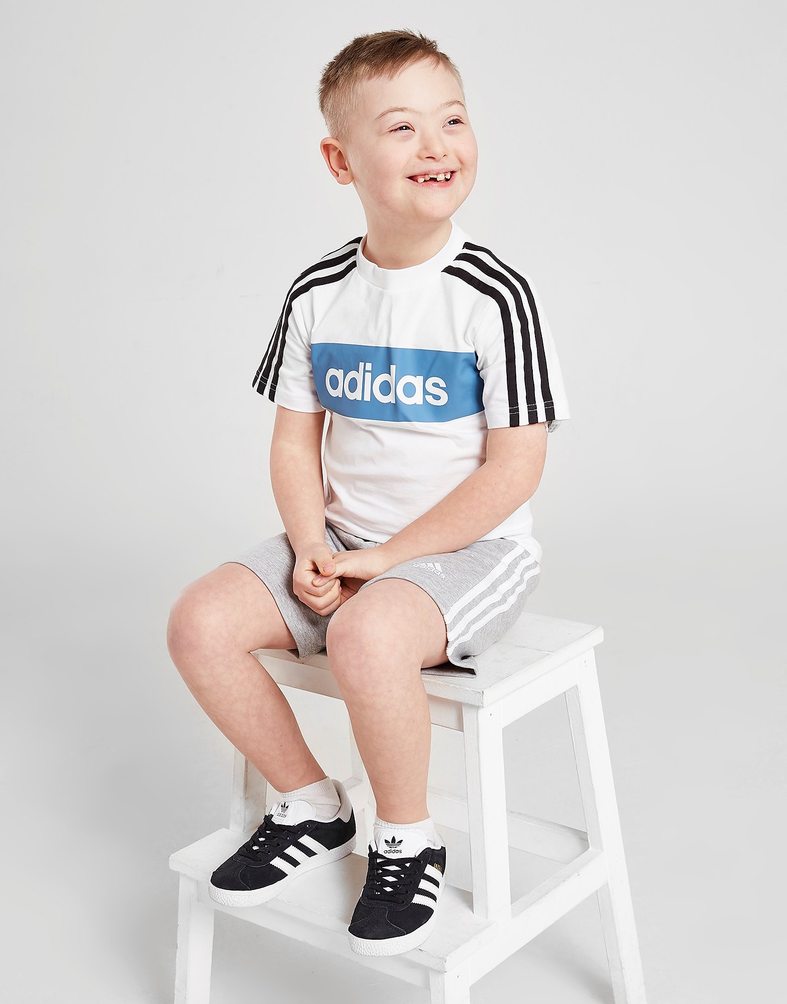 adidas Linear Essential T-Shirt/Shorts Set Children - Only at JD - White - Kids, White