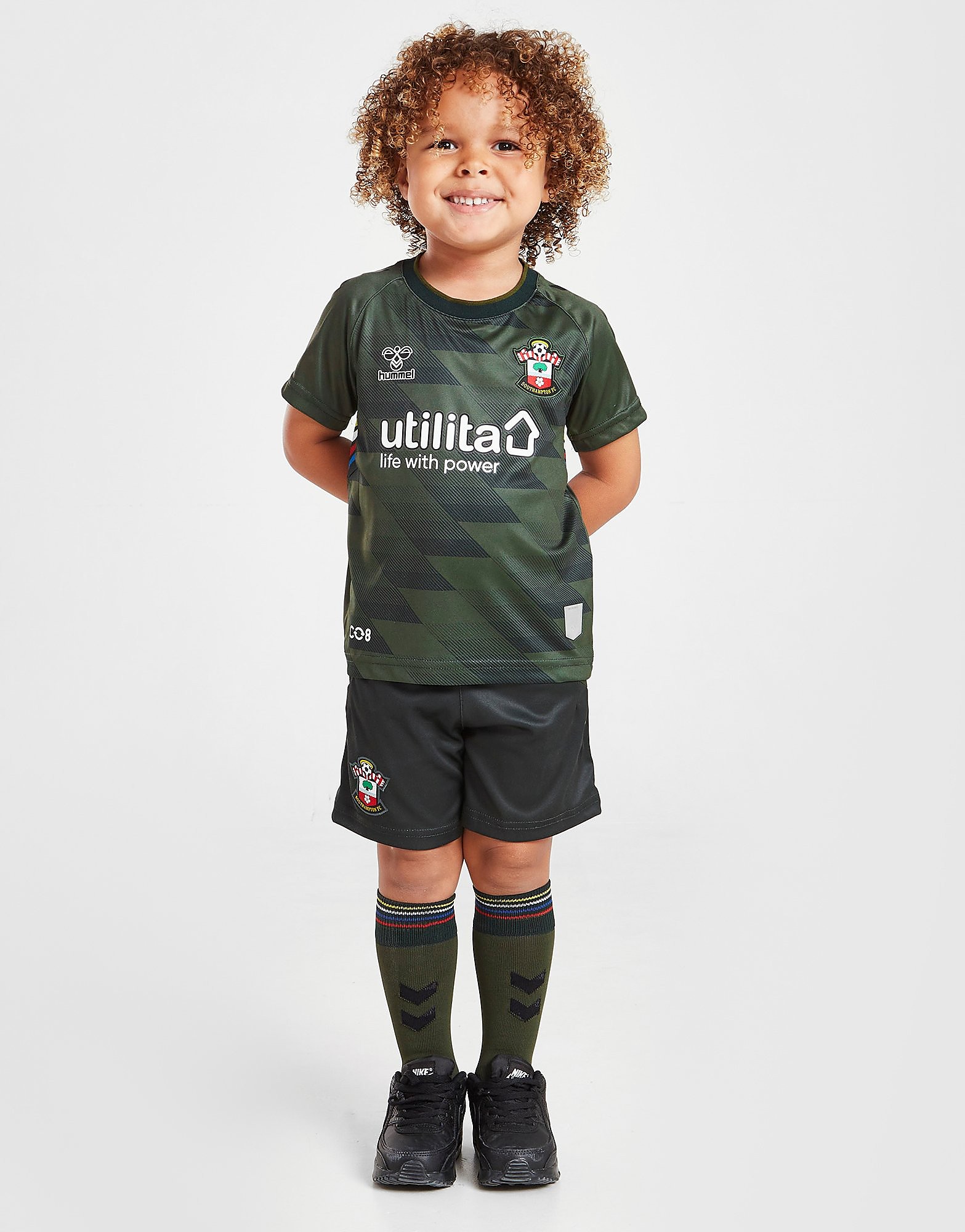 

Hummel Southampton FC 2022/23 Third Kit Infant - Green - Kids, Green