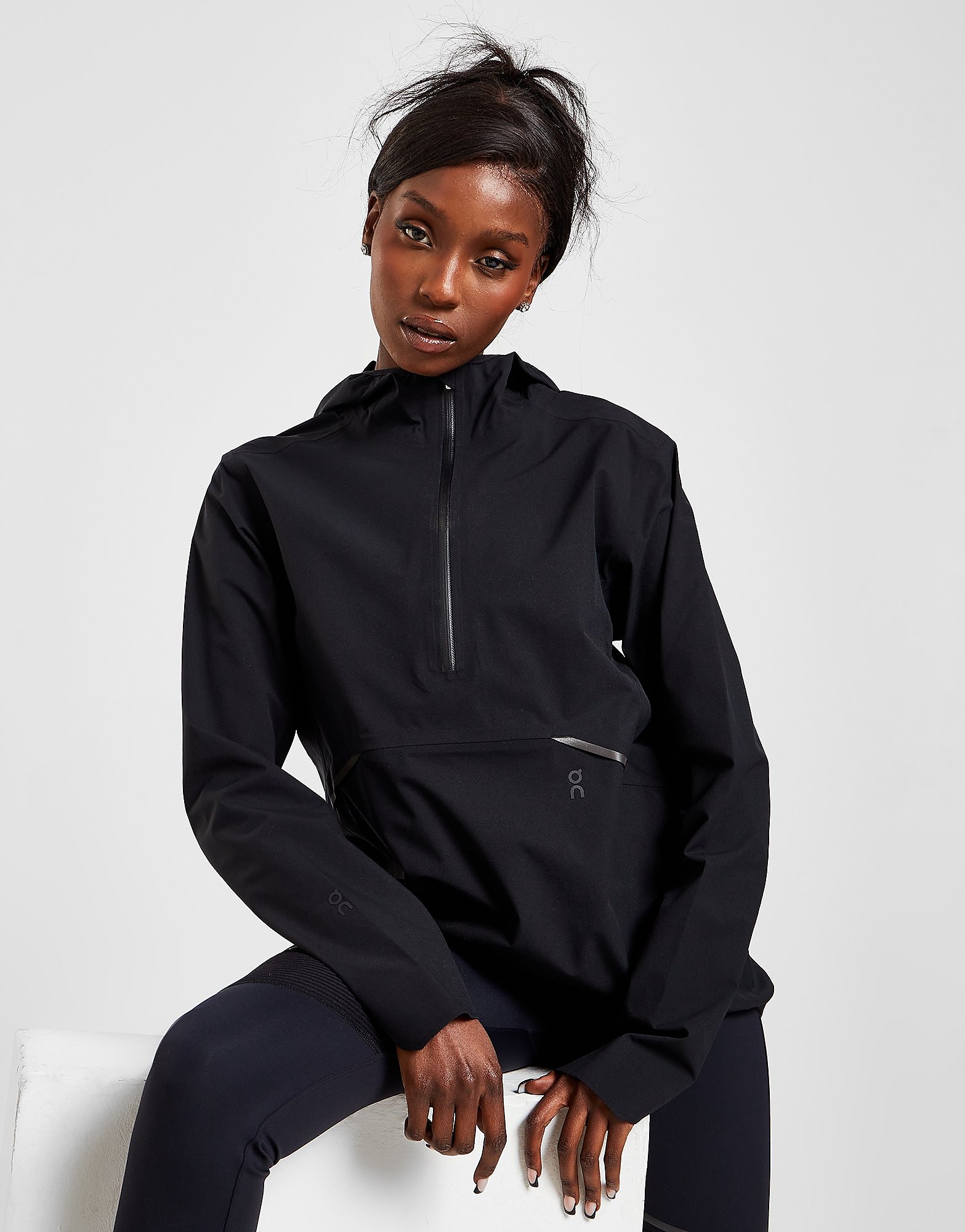 

On Running Waterproof Anorak - Black - Womens, Black