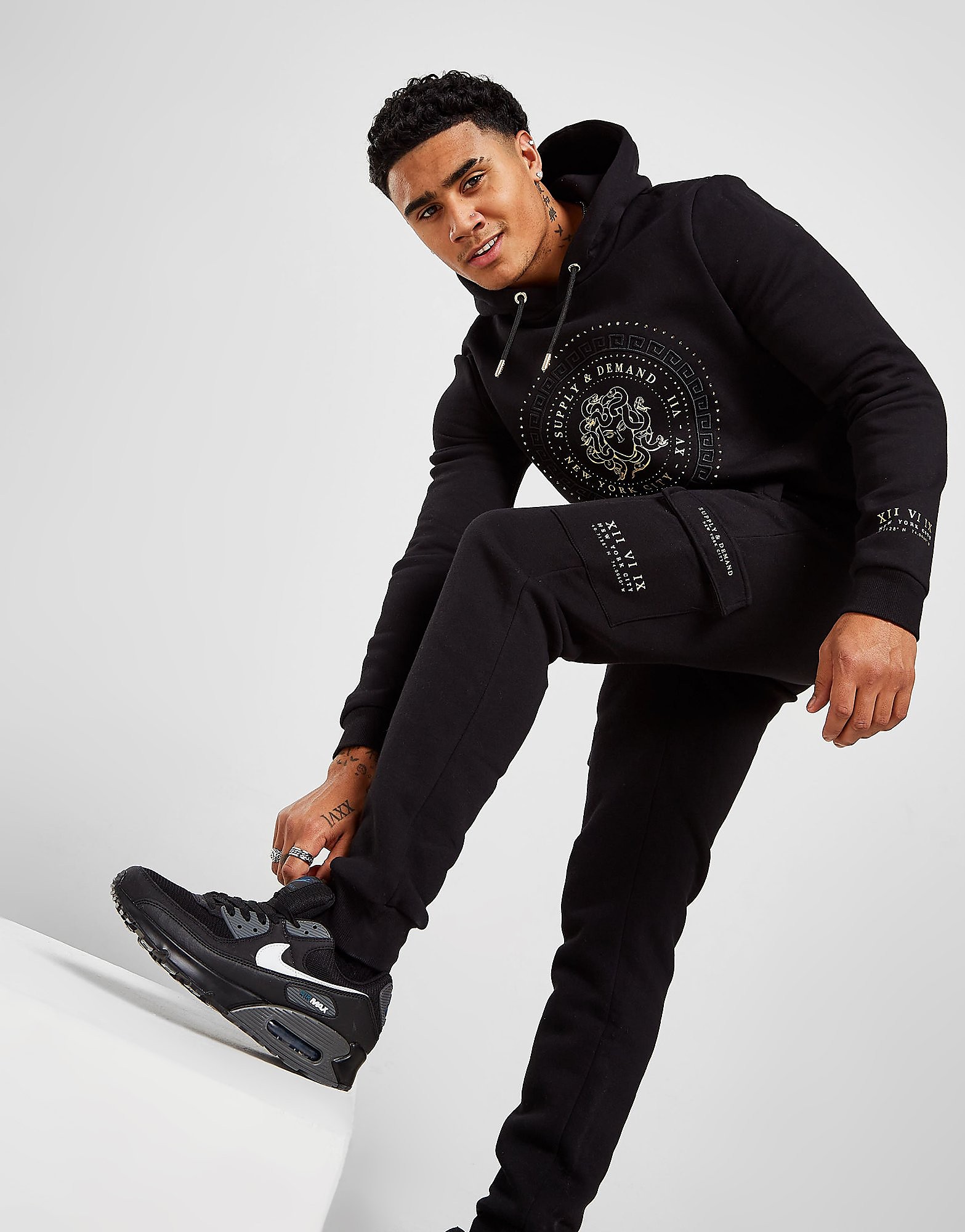 

Supply & Demand Valley Tracksuit - Black, Black