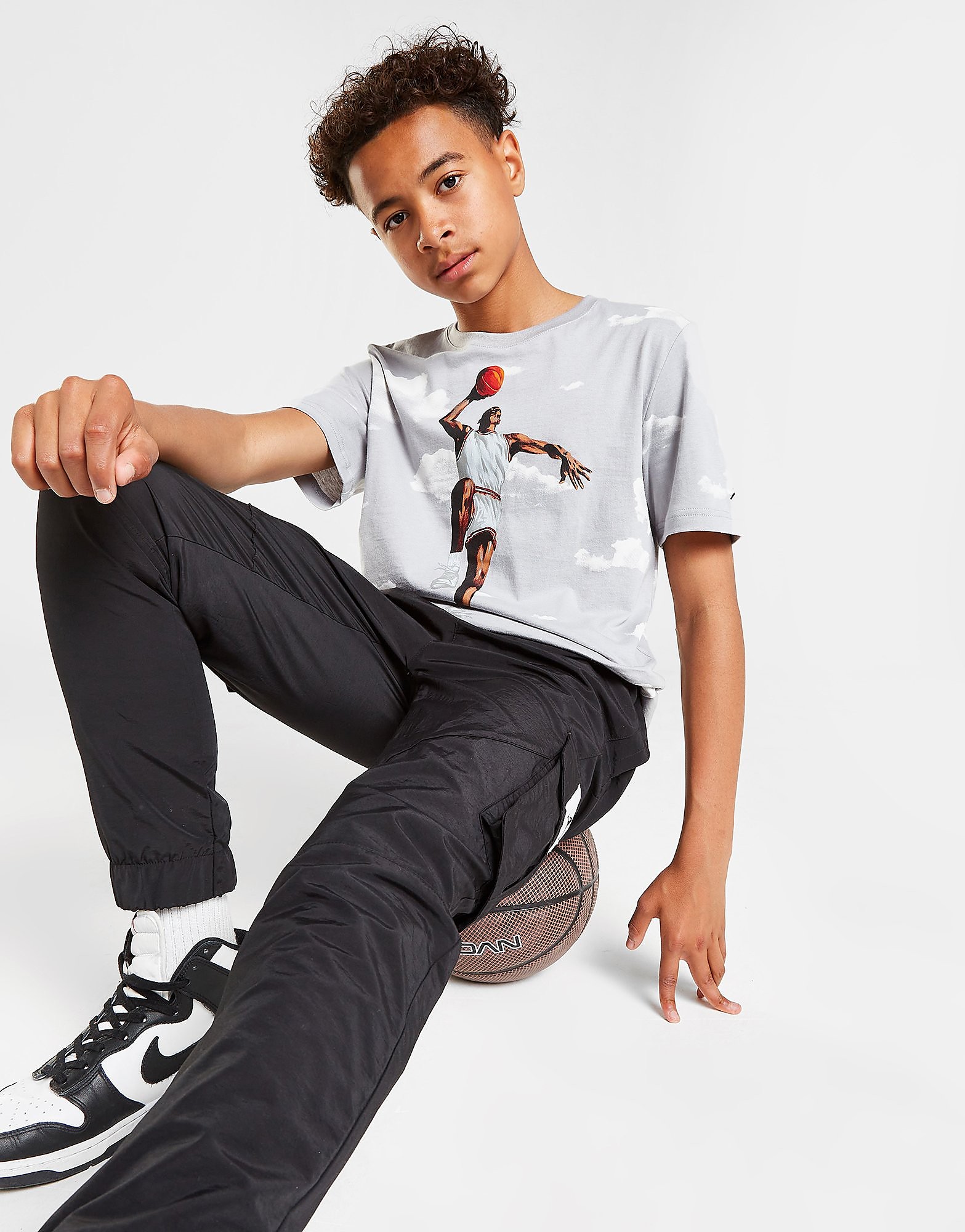 

Jordan All Over Cloud Jumpman Graphic T-Shirt Junior - Grey - Kids, Grey
