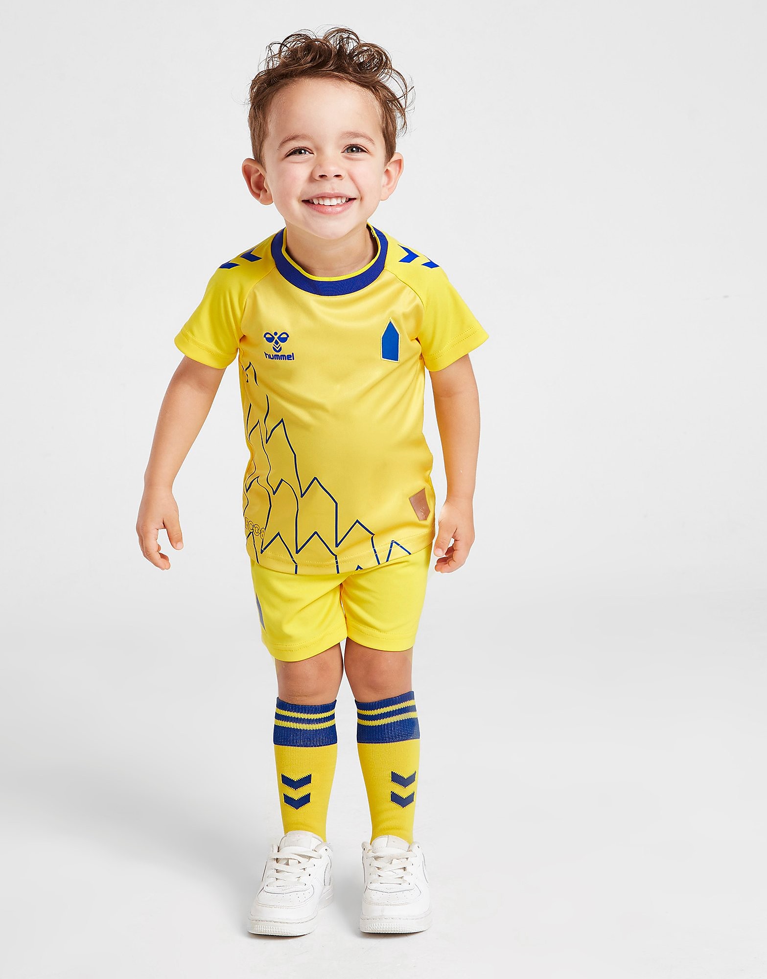

Hummel Everton FC 2022/23 Third Kit Infant - Yellow - Kids, Yellow