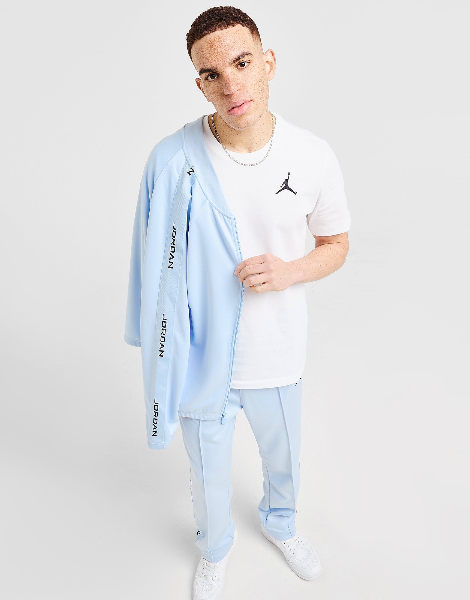 

Jordan Small Logo Embroidered T-Shirt - WHITE, WHITE