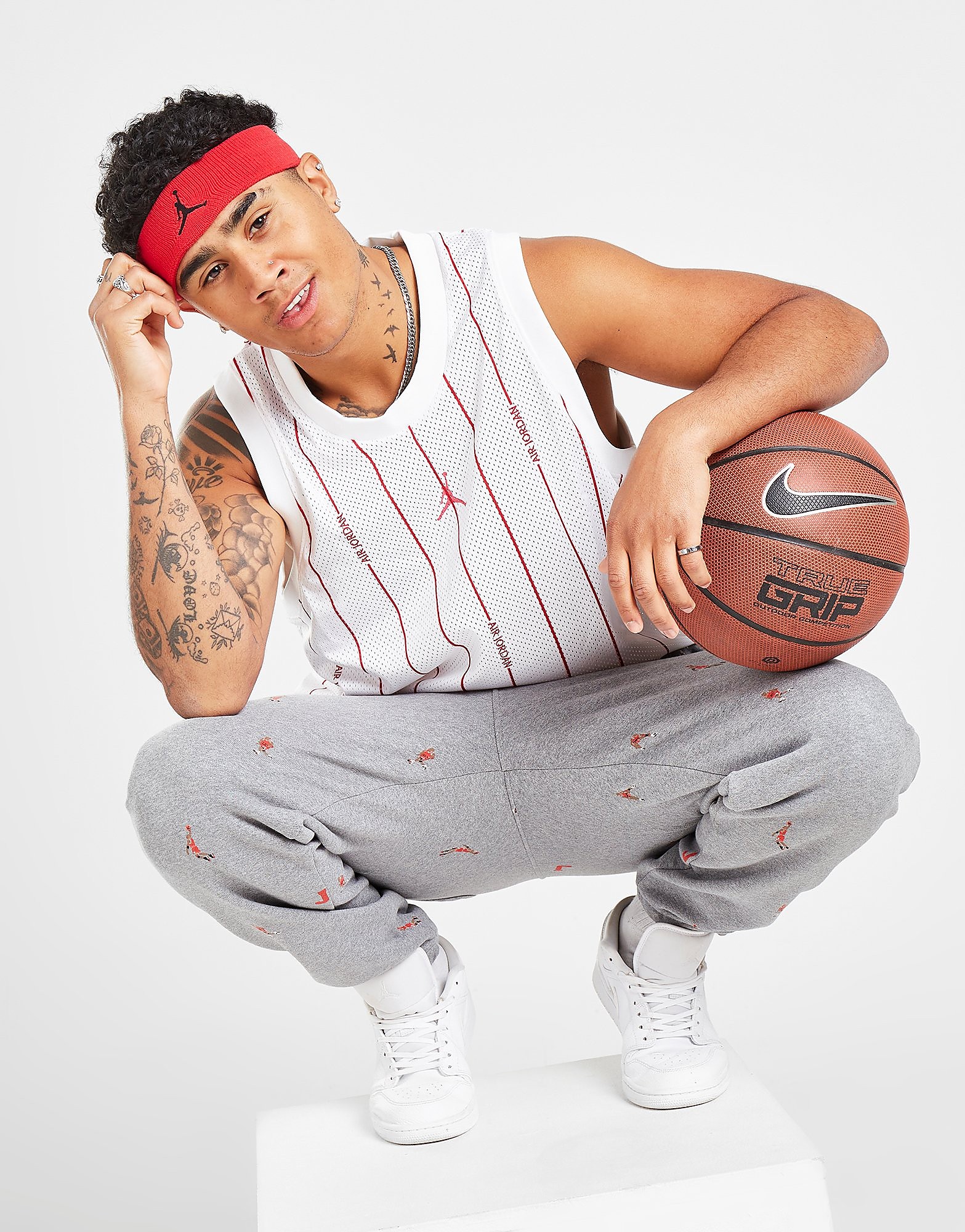 

Jordan Stripe Basketball Vest - White/Gym Red/Gym Red/RED - Mens, White/Gym Red/Gym Red/RED