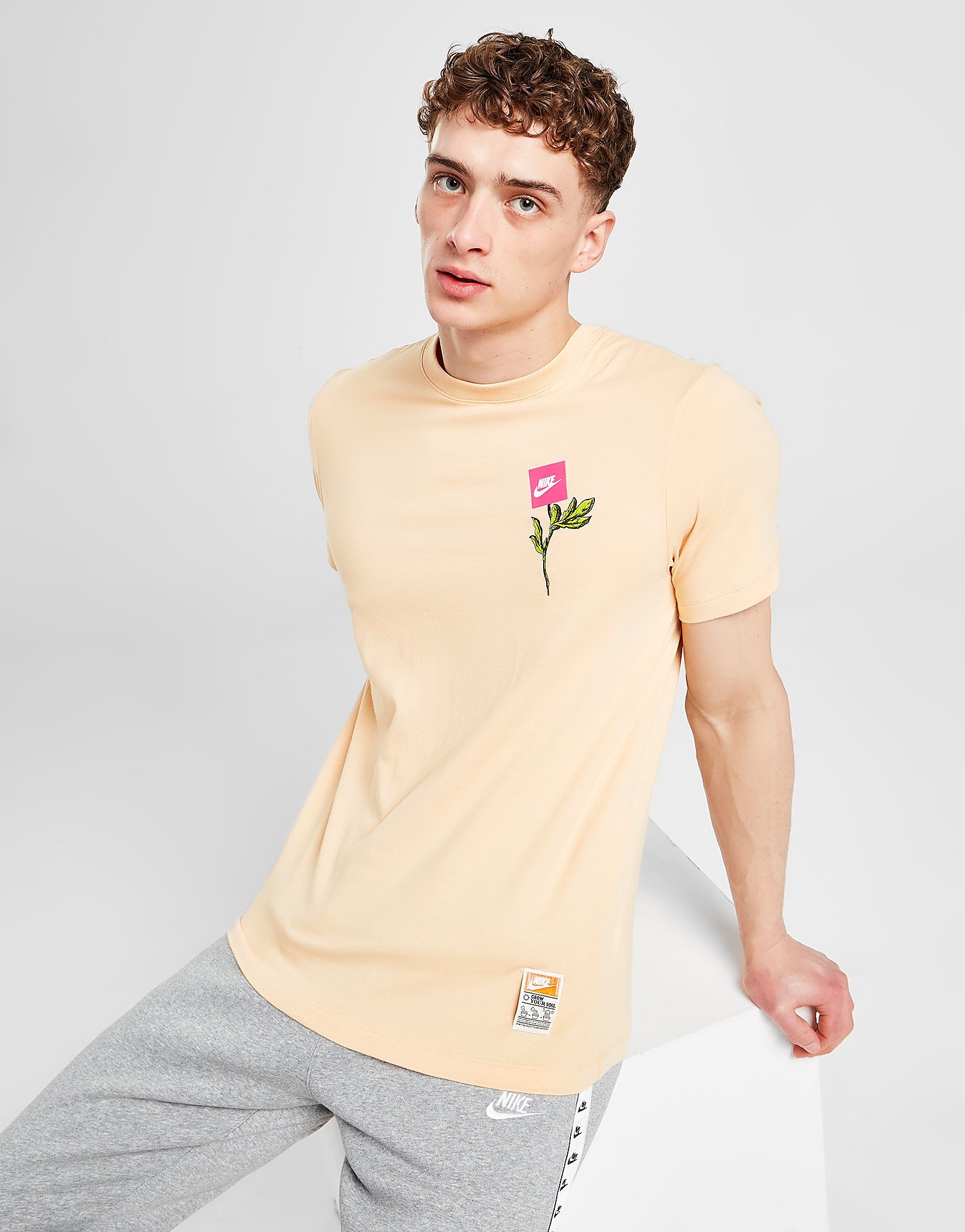 

Nike Sportswear Sole T-Shirt - White Onyx, White Onyx