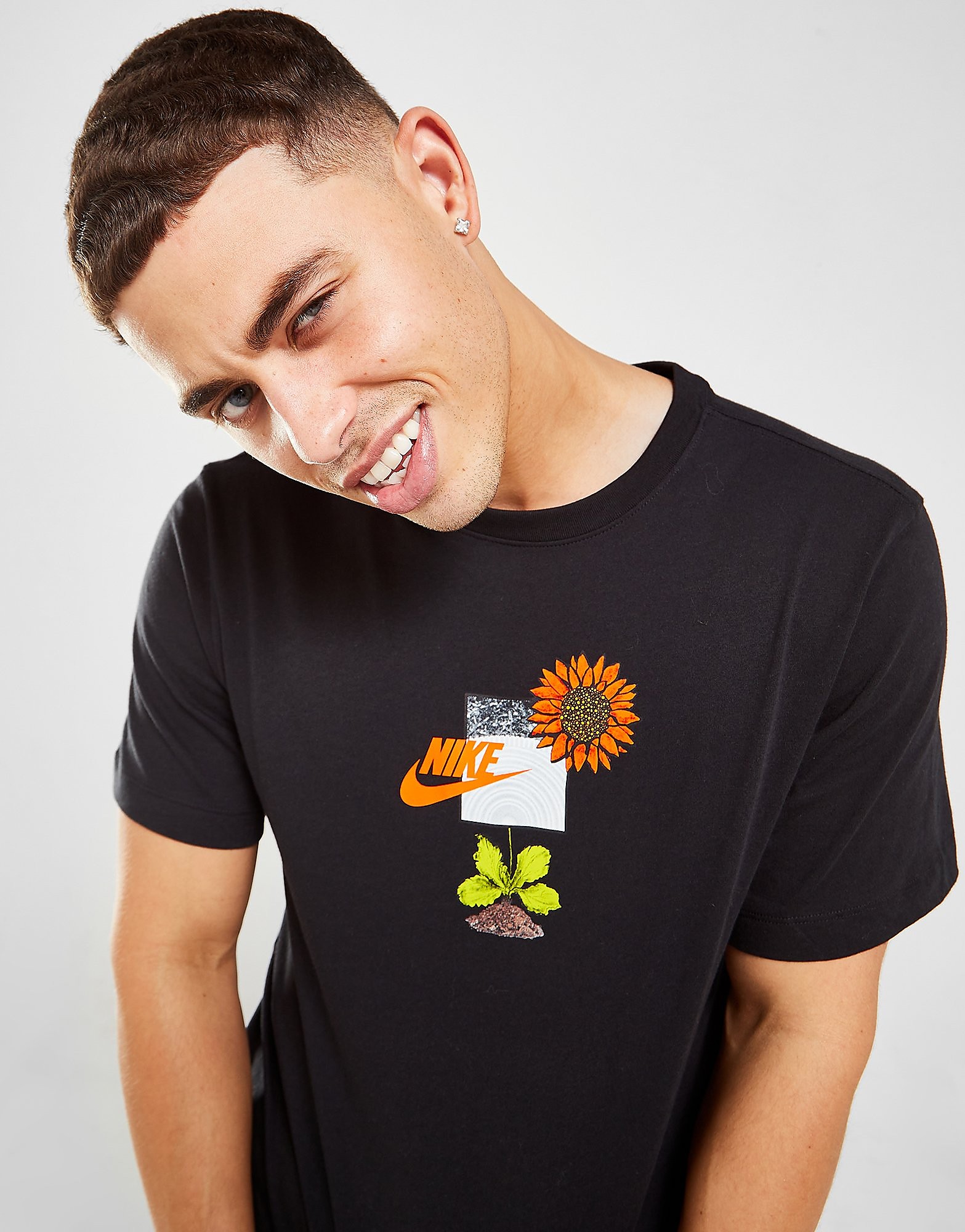 

Nike Sportswear Floral Sole T-Shirt - Black/Black - Mens, Black/Black