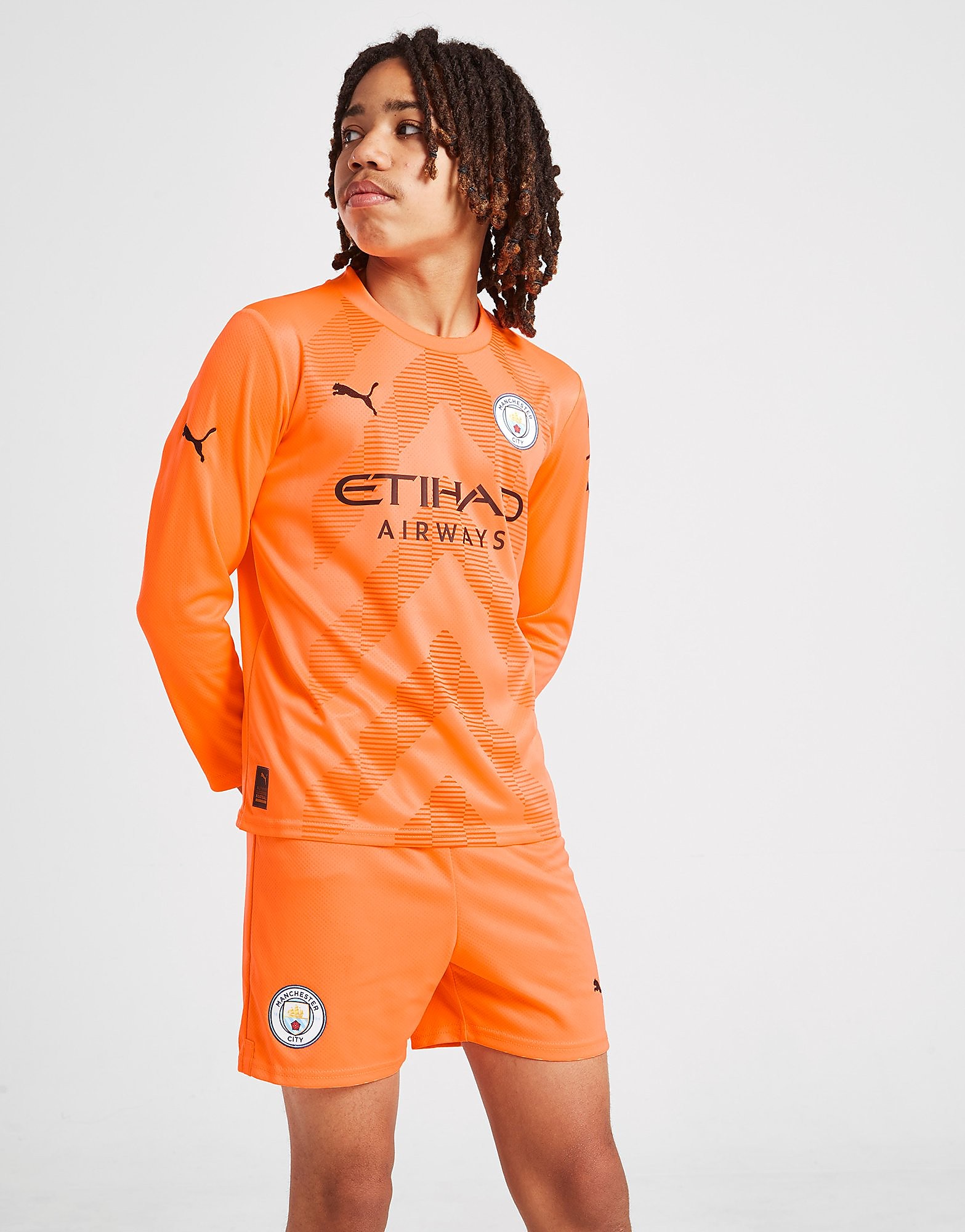 

Puma Manchester City FC 2022/23 GK Home Shorts Junior - Orange - Kids, Orange