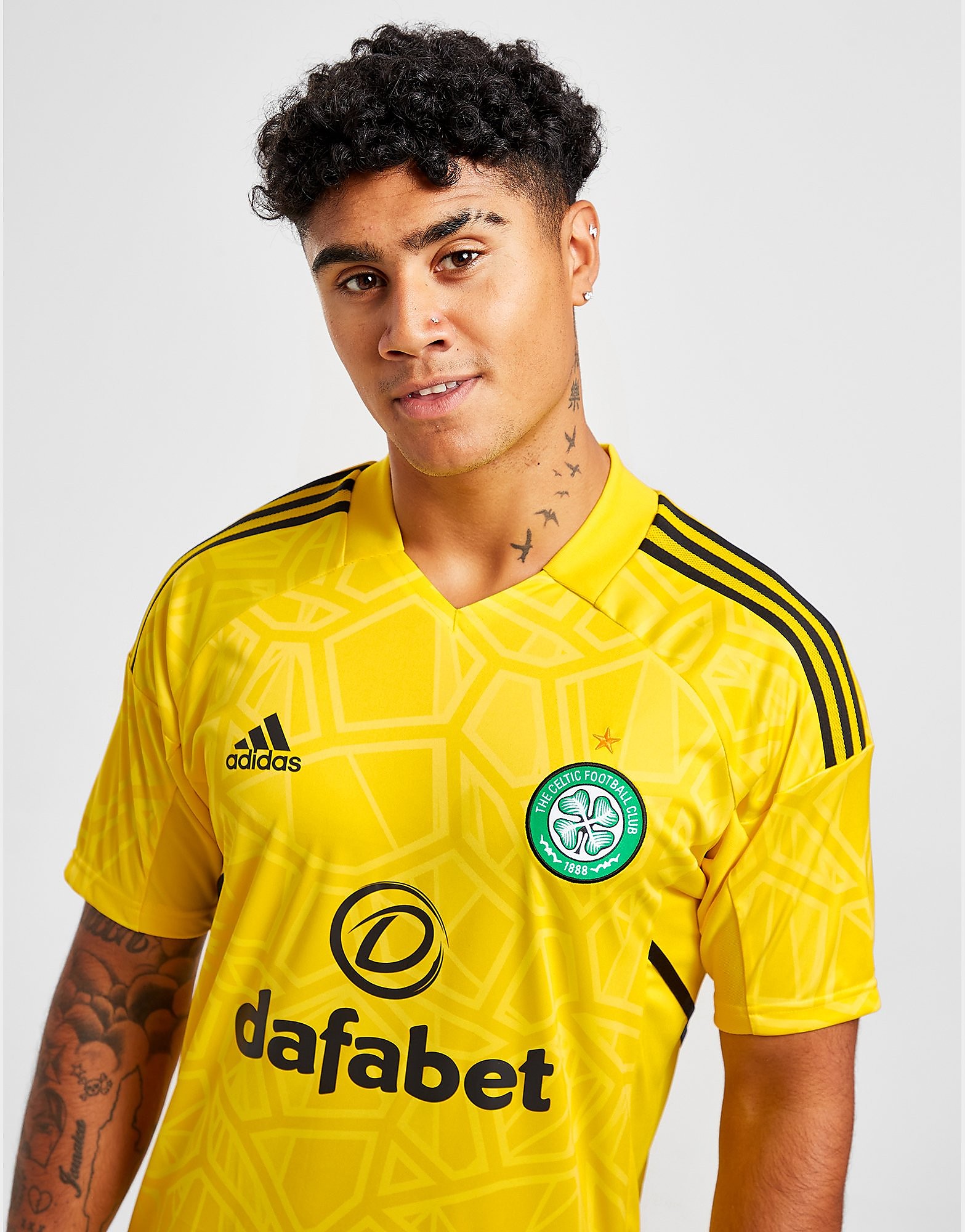 

adidas Celtic FC 2022/23 Home Goalkeeper Shirt - Yellow - Mens, Yellow