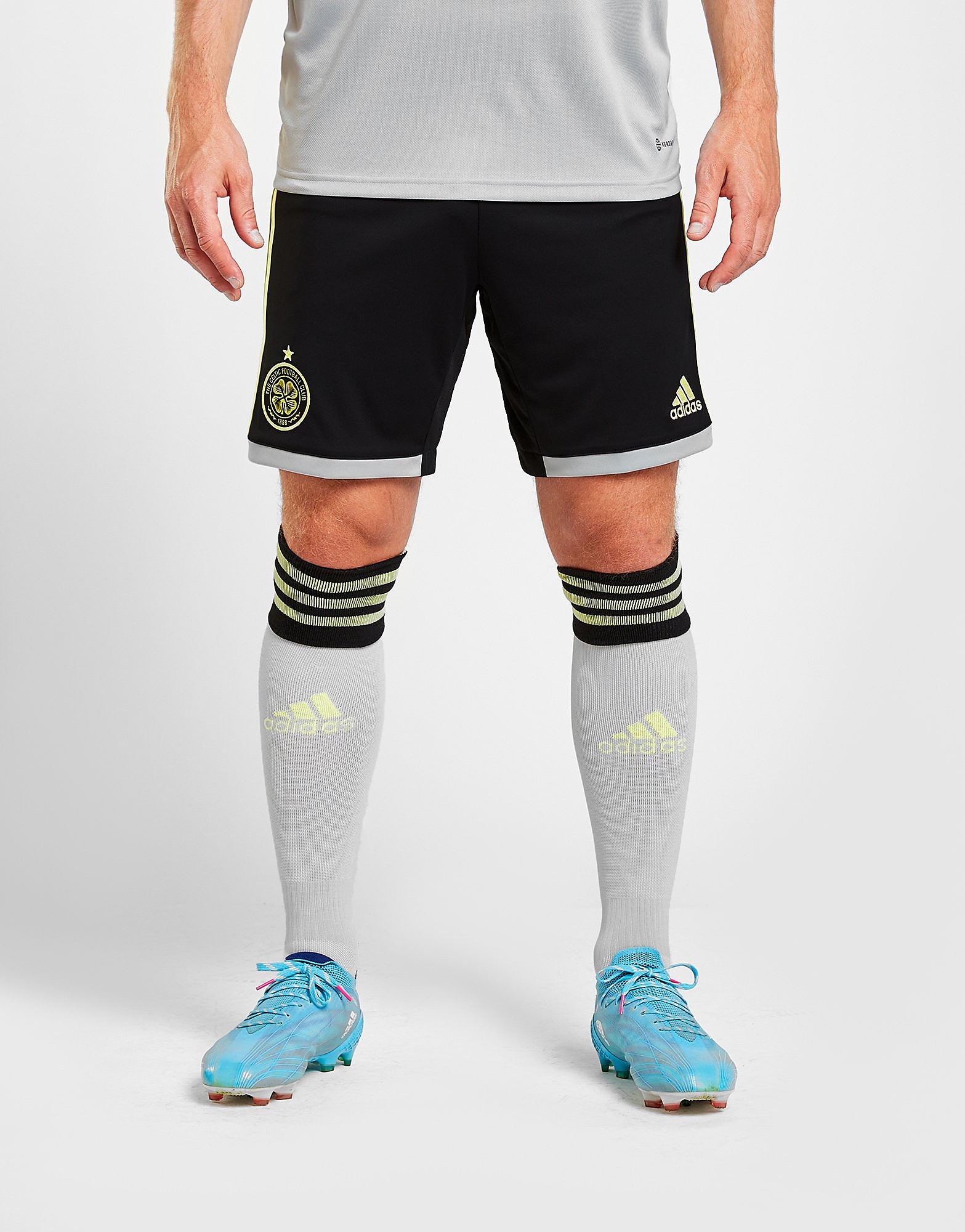 

adidas Celtic FC 2022/23 Third Shorts PRE ORDER - Black - Mens, Black