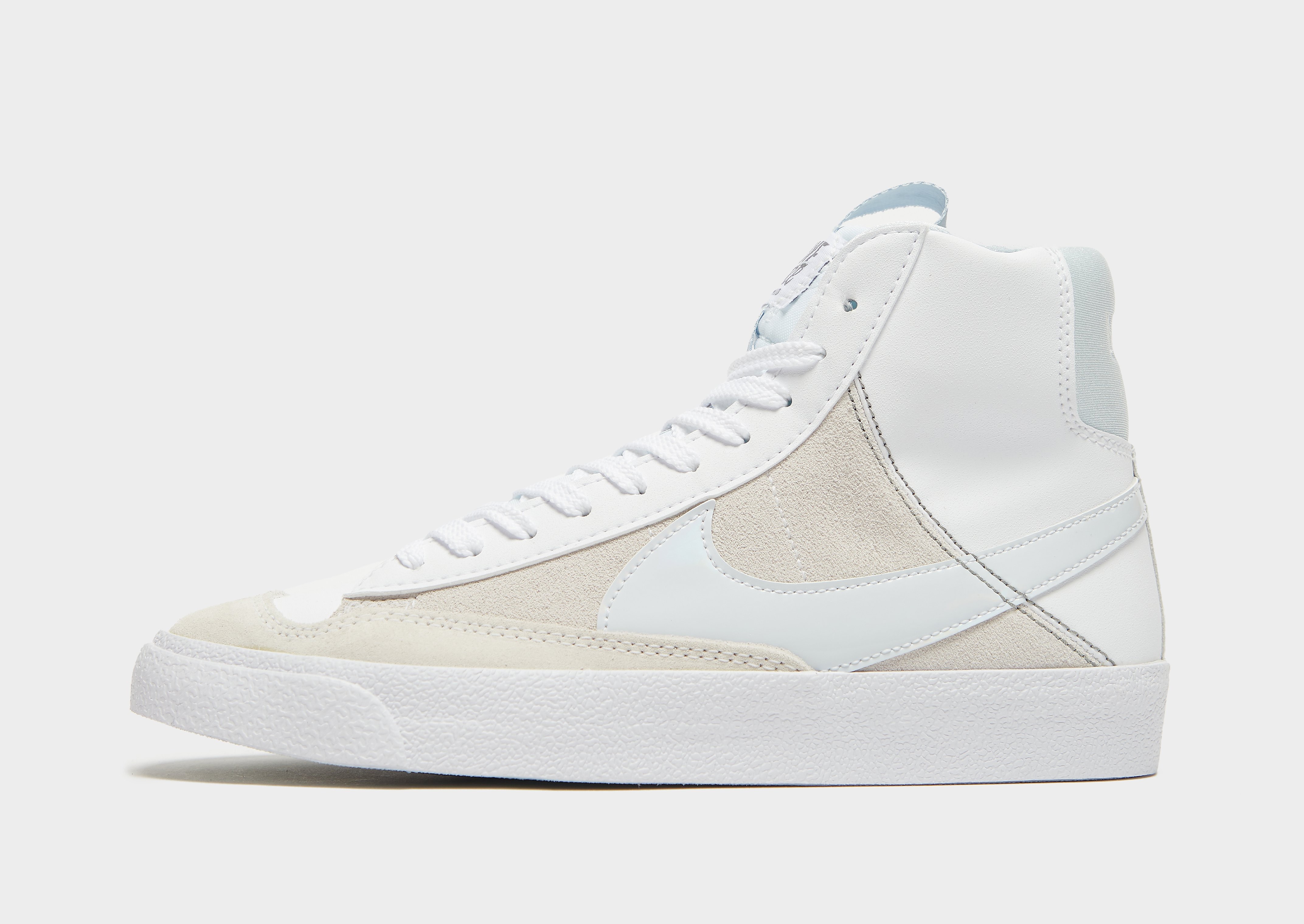 

Nike Blazer Mid '77 Junior - White/Summit White/Flat Pewter/Aura/WHT/AURA - Kids, White/Summit White/Flat Pewter/Aura/WHT/AURA