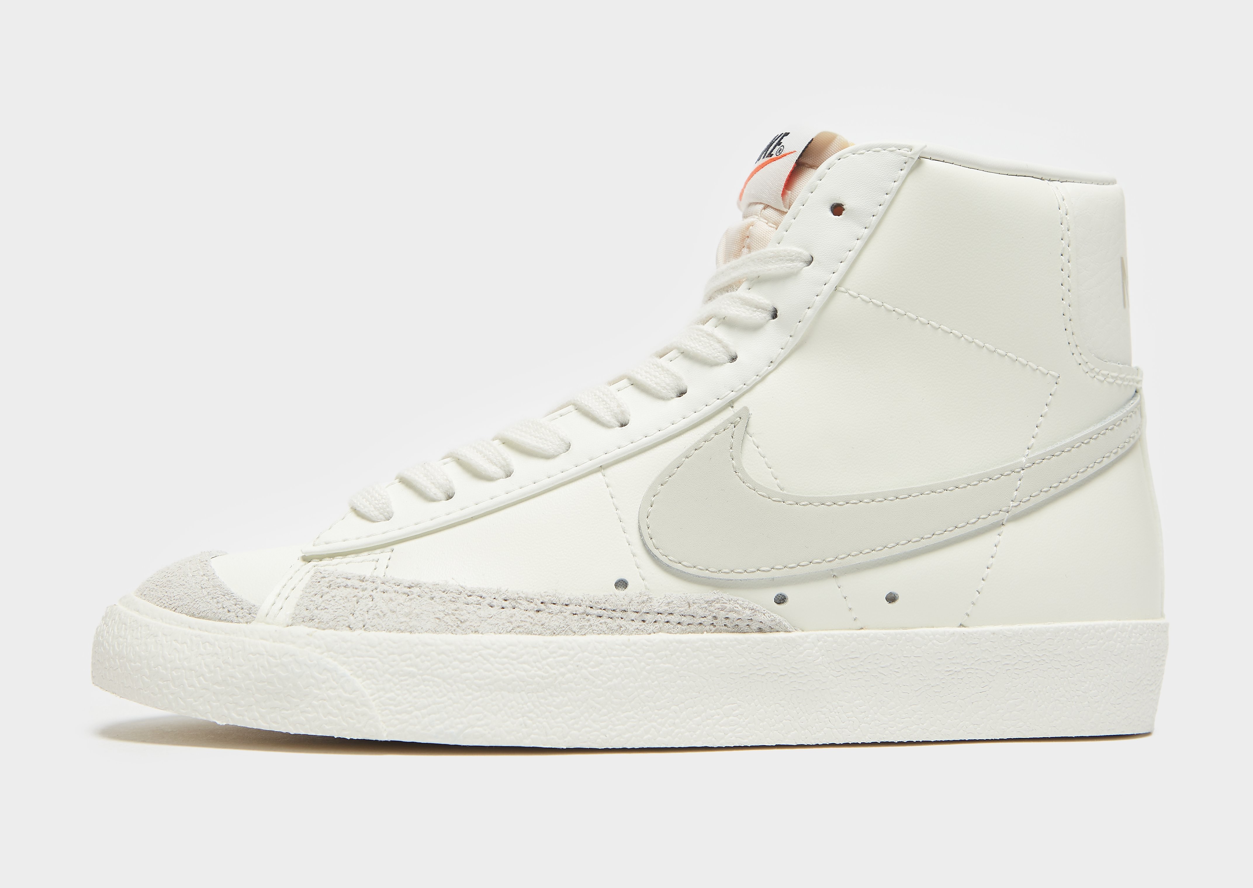 

Nike Blazer Mid '77 Women's - White, White