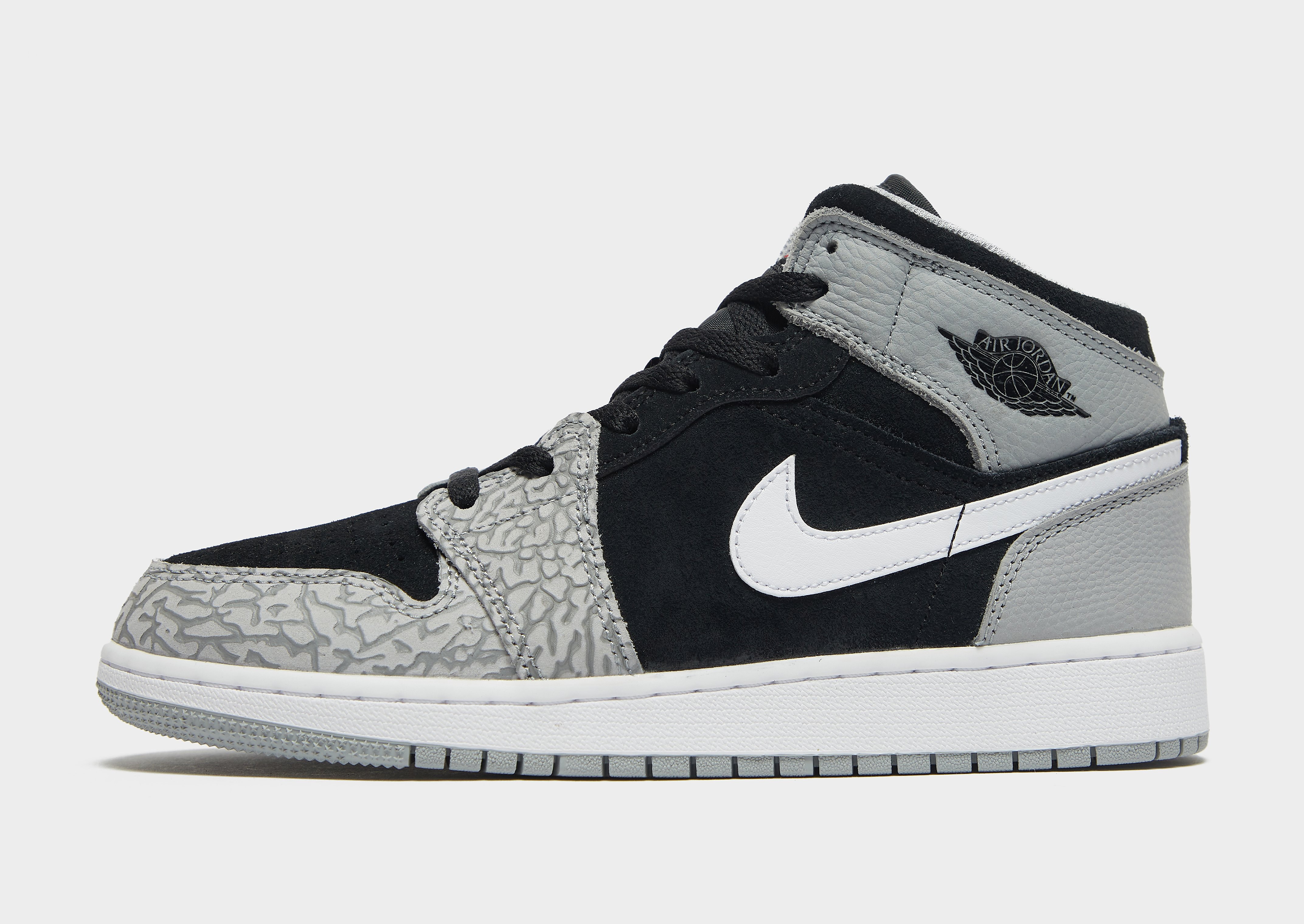 

Jordan Air 1 Mid Junior - Black/White/Light Smoke Grey/University Red - Kids, Black/White/Light Smoke Grey/University Red