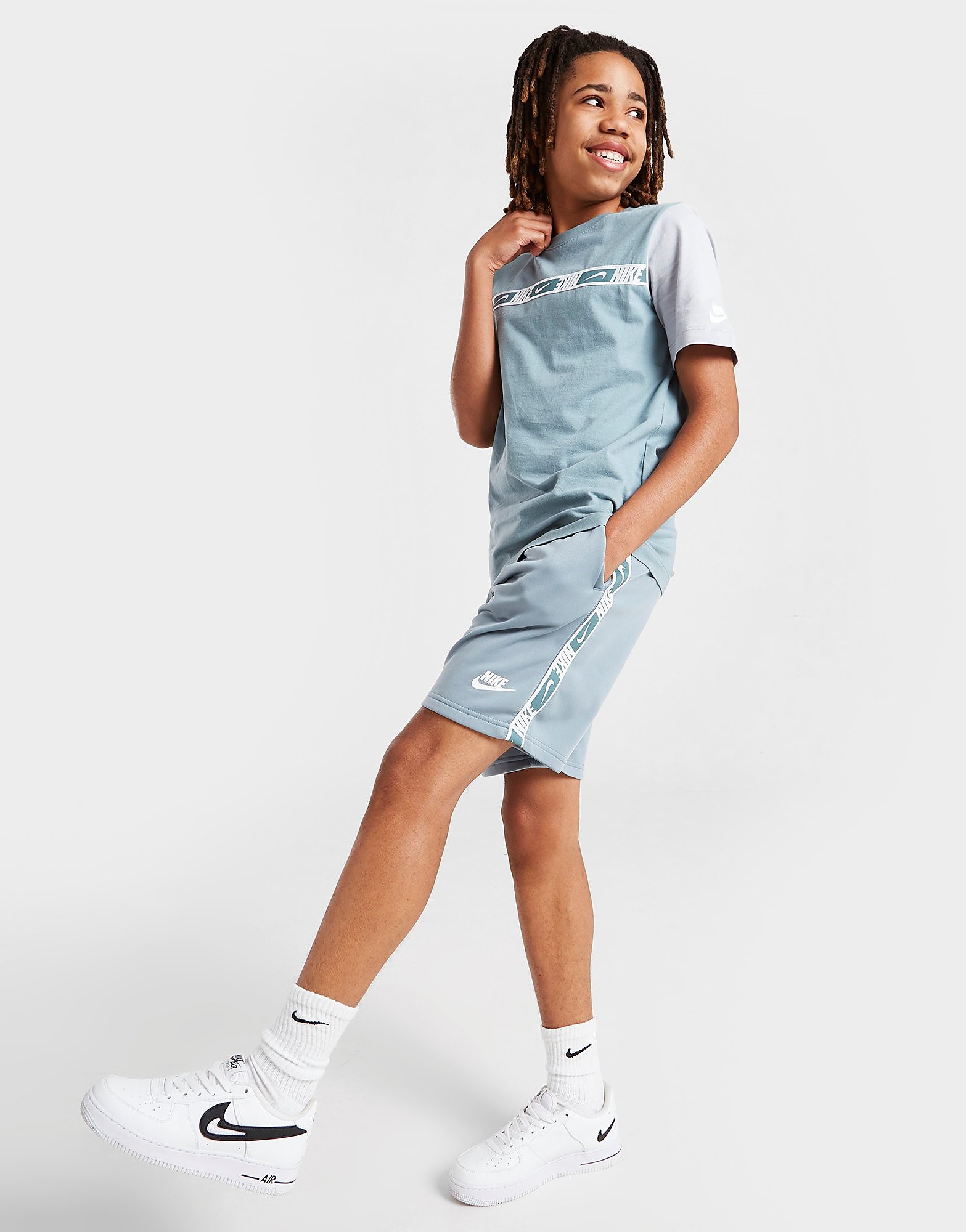 

Nike Repeat Tape Shorts Junior - Only at JD - Aviator Grey/White - Kids, Aviator Grey/White