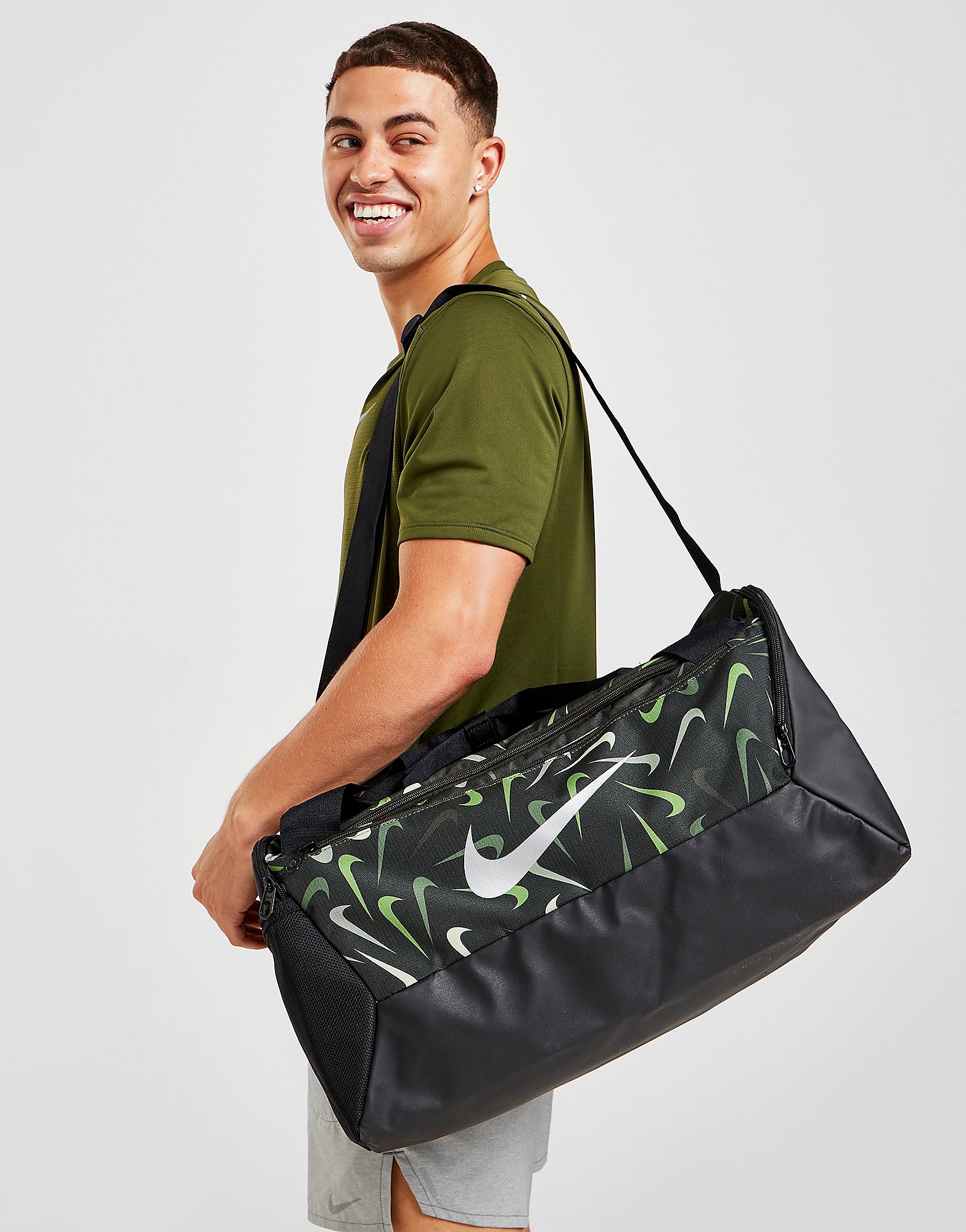 Nike Small Brasilia Bag - Black - Womens, Black