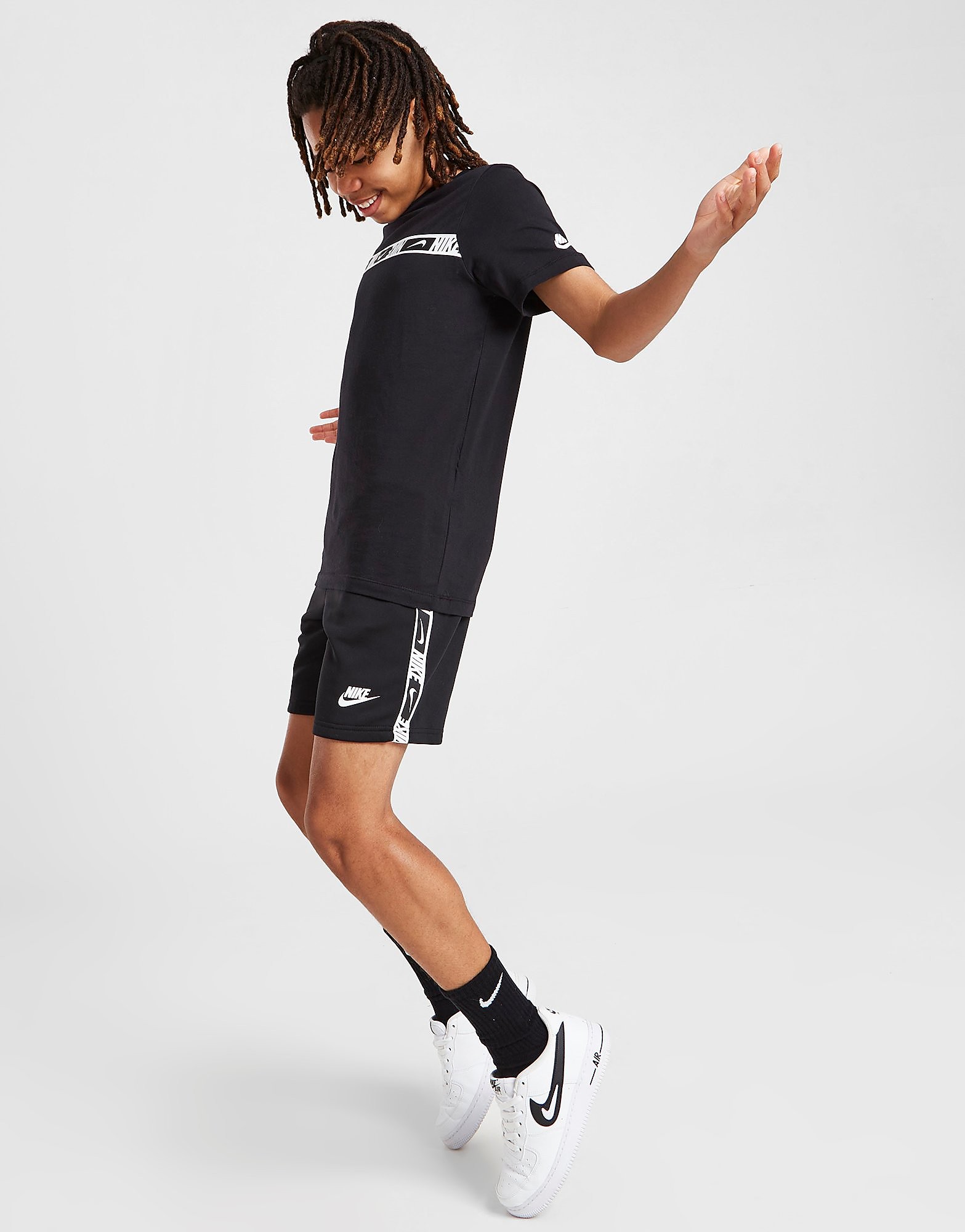 

Nike Repeat Tape Shorts Junior - Black/White - Kids, Black/White