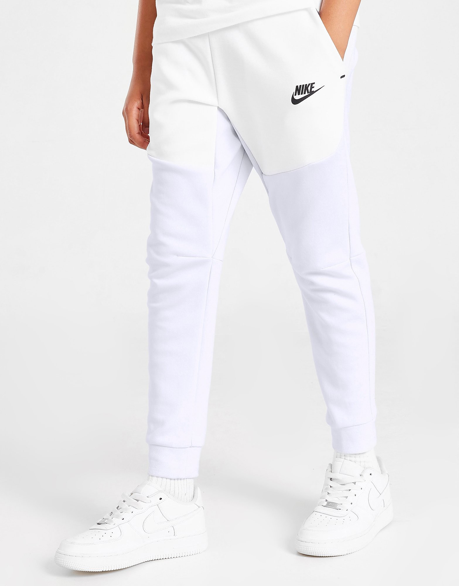 

Nike Tech Fleece Track Pants Junior - Football Grey/White/Black - Kids, Football Grey/White/Black