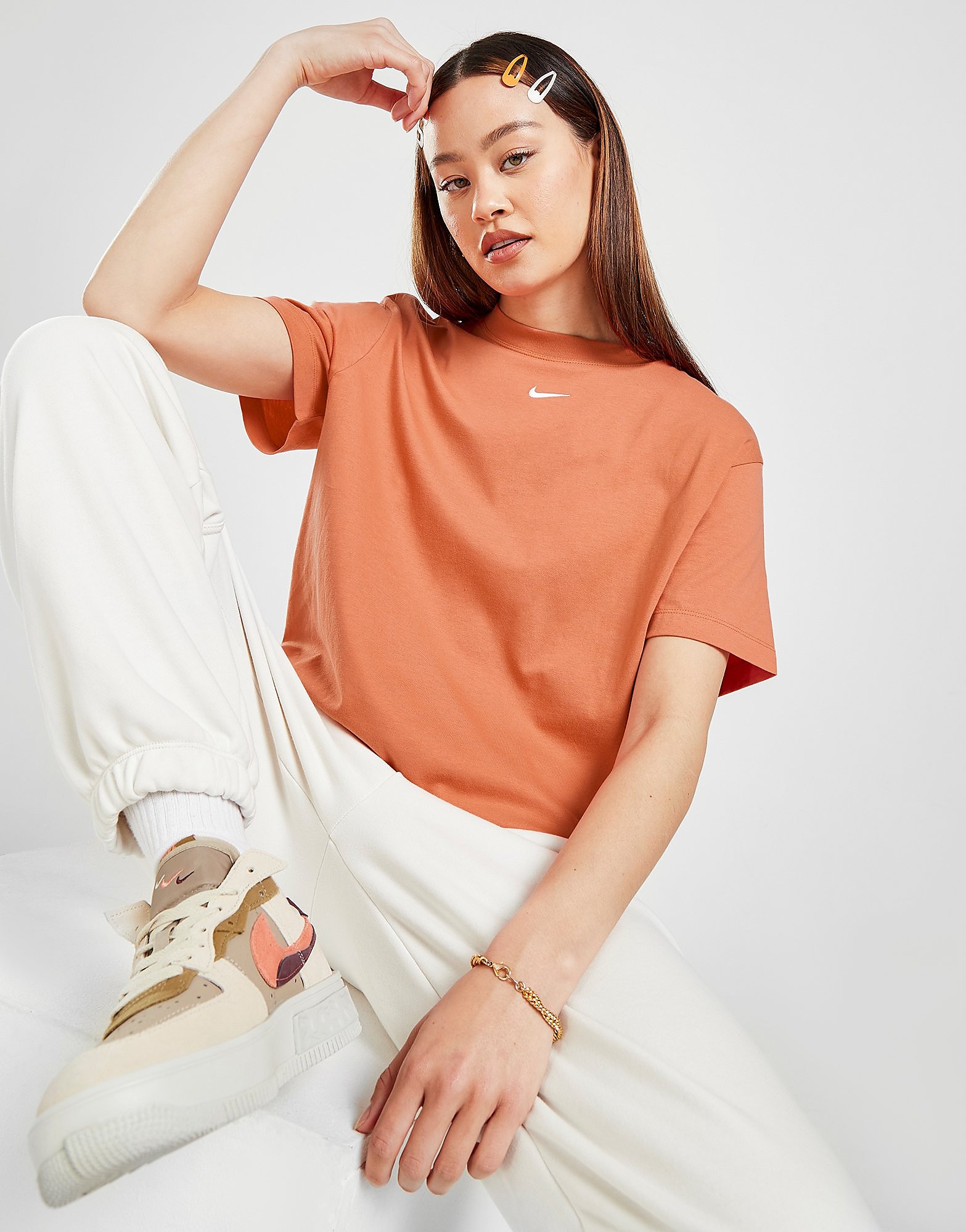 

Nike Sportswear Essential Oversized T-Shirt Women's - Madder Root/White, Madder Root/White