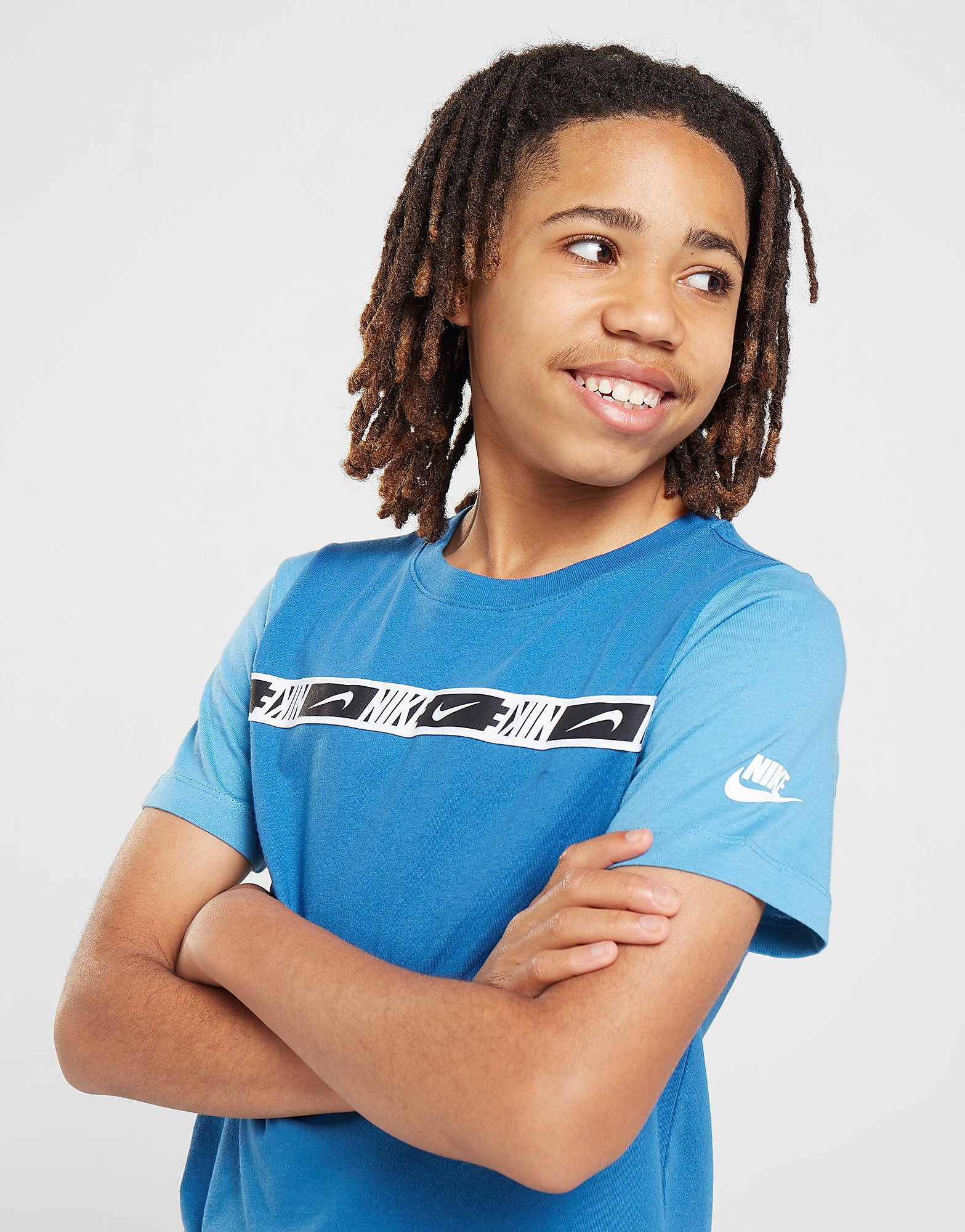 

Nike Repeat Tape T-Shirt Junior - Dark Marina Blue/Dutch Blue/White - Kids, Dark Marina Blue/Dutch Blue/White