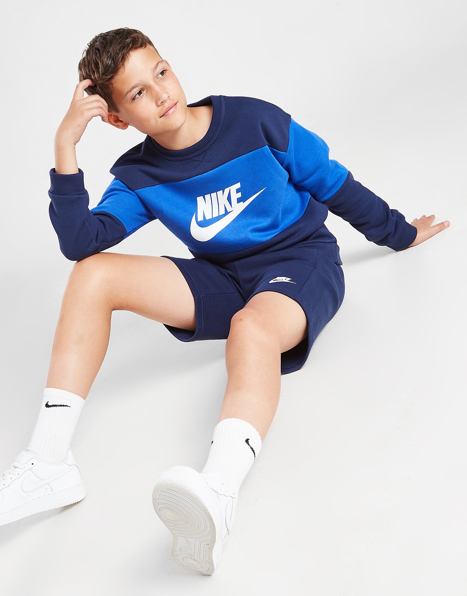 

Nike Futura Crew Sweatshirt & Shorts Set Junior - Midnight Navy/Game Royal/White/M'NVY - Kids, Midnight Navy/Game Royal/White/M'NVY