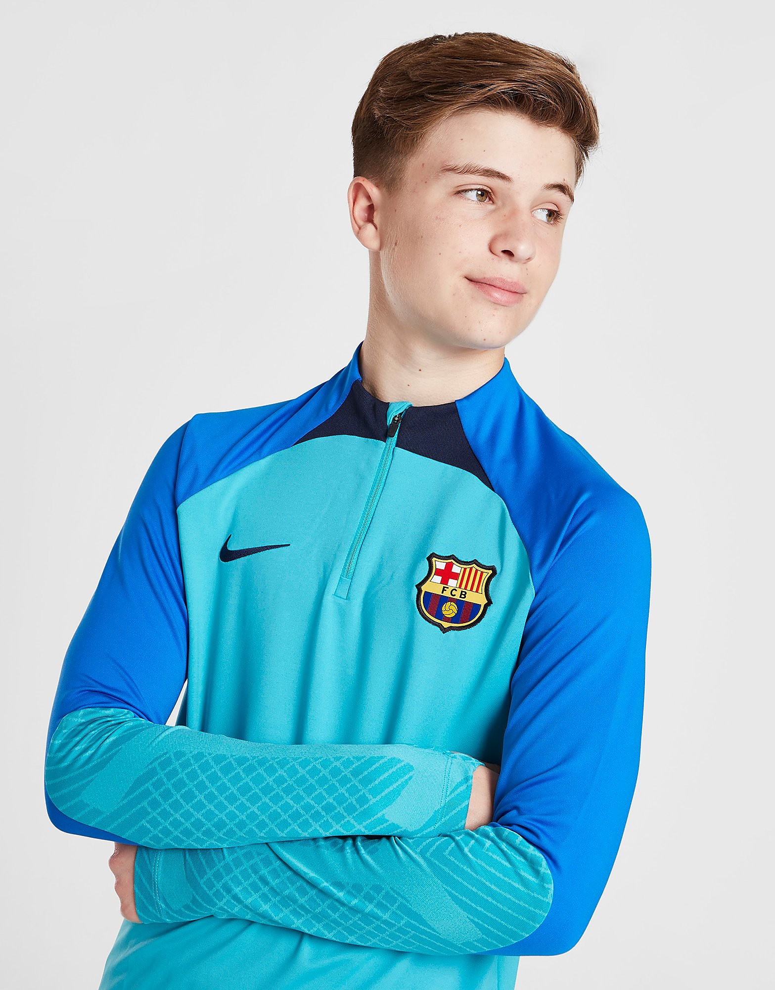 

Nike FC Barcelona Strike Drill Top Junior - Oracle Aqua/Signal Blue/Obsidian/Obsidian - Kids, Oracle Aqua/Signal Blue/Obsidian/Obsidian
