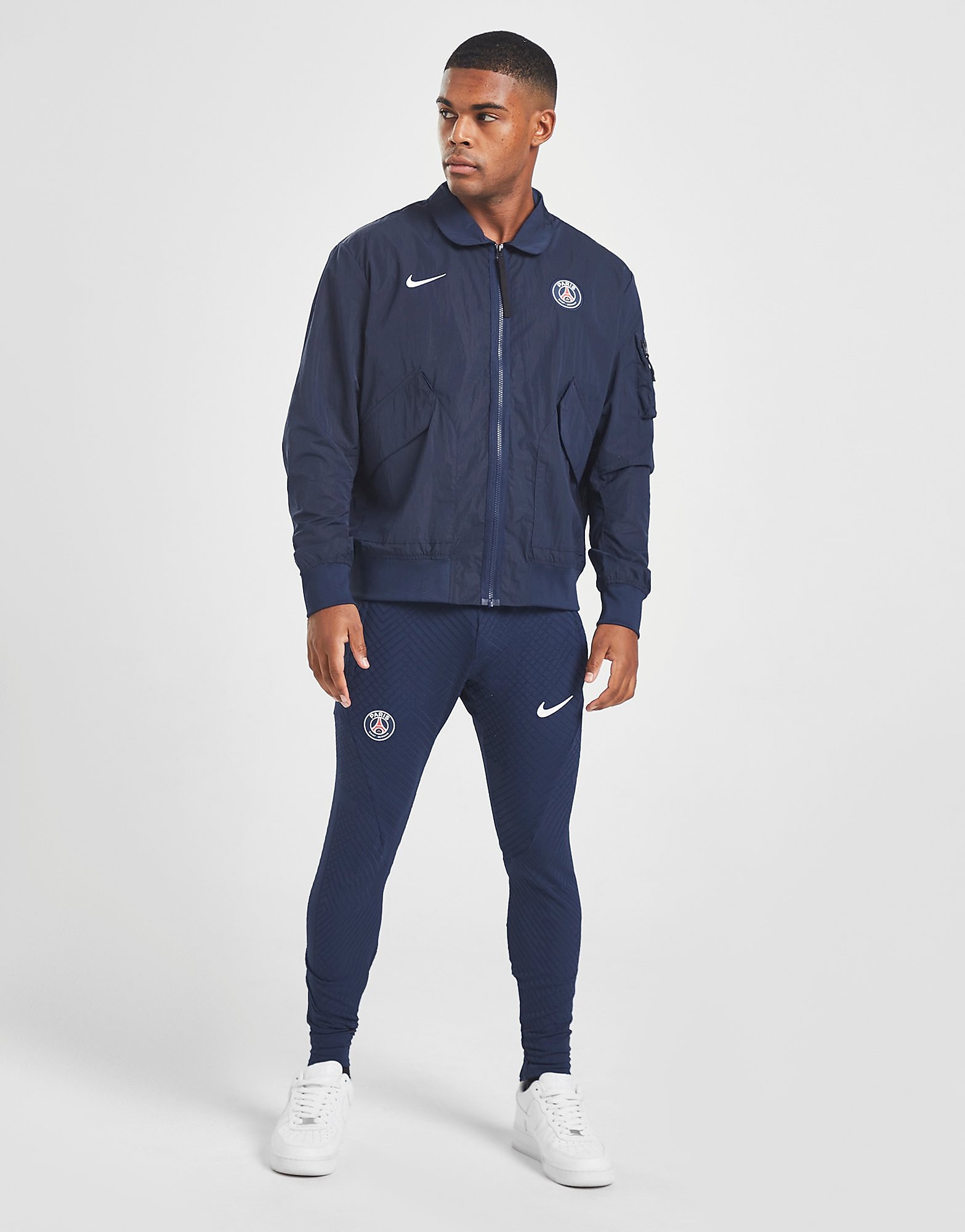 

Nike Paris Saint Germain Bomber Jacket - Midnight Navy/Midnight Navy/White - Mens, Midnight Navy/Midnight Navy/White