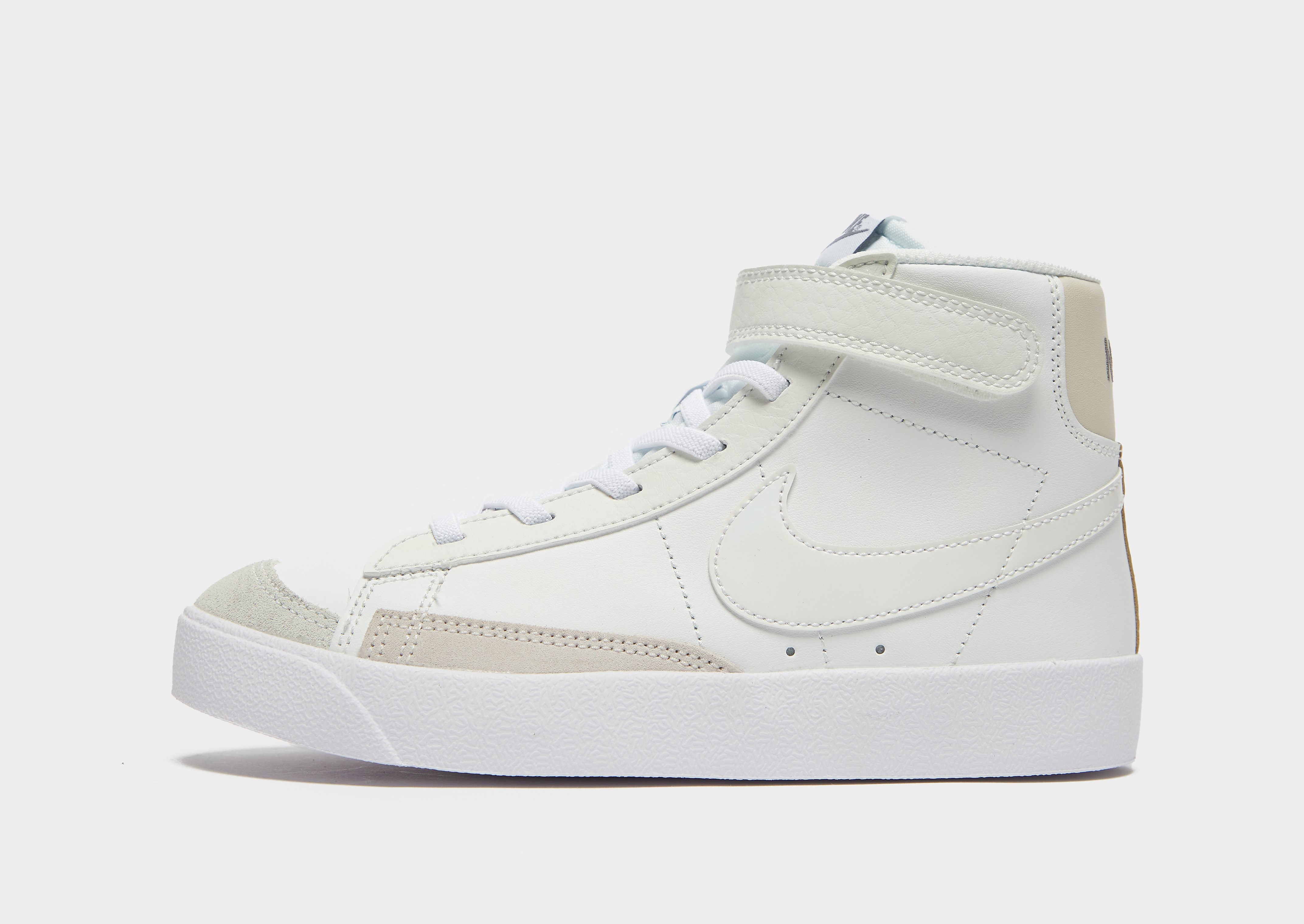 

Nike Blazer Mid '77 Children - Summit White/Light Orewood Brown/White/Clear/S'WHT/ORE - Kids, Summit White/Light Orewood Brown/White/Clear/S'WHT/ORE