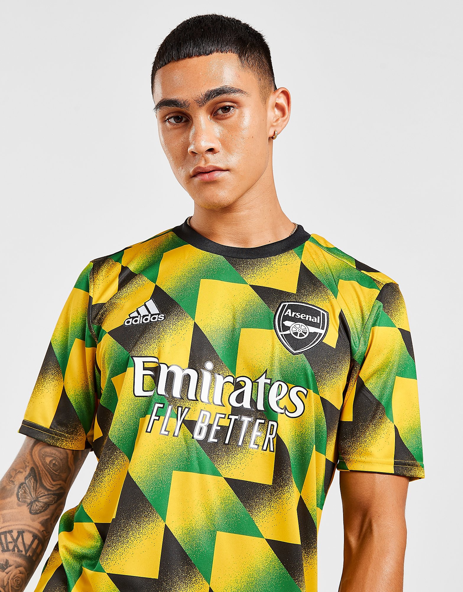 

adidas Arsenal FC 2022/23 Pre Match Shirt - Eqt Yellow / Green / Black - Mens, Eqt Yellow / Green / Black