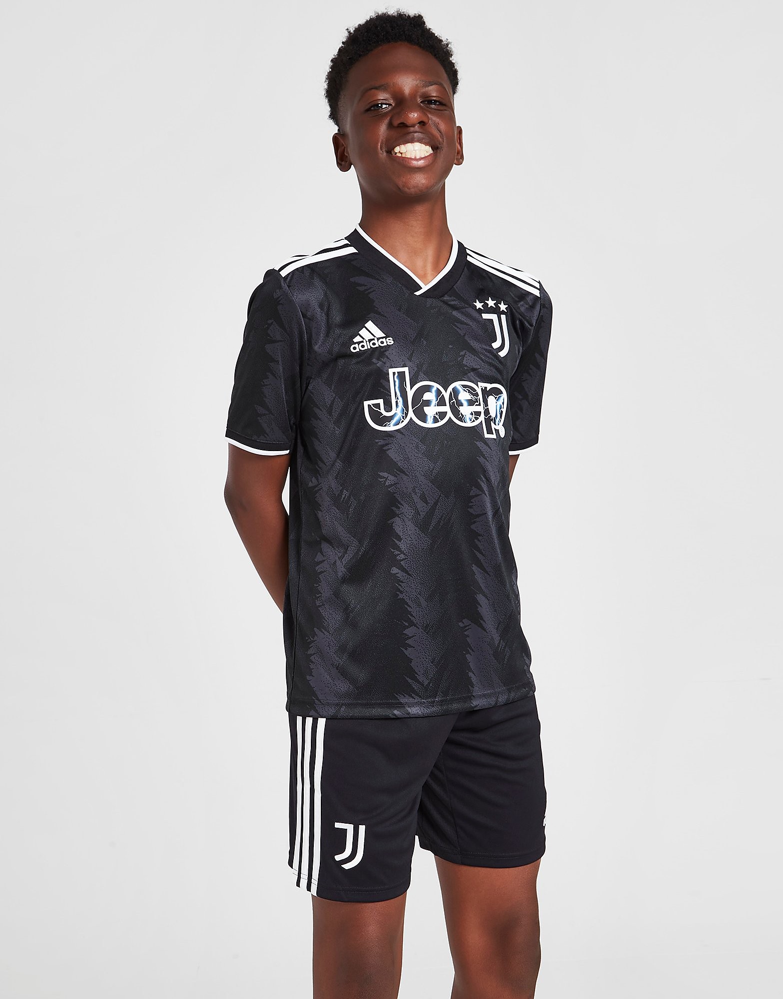 

adidas Juventus 2022/23 Away Shorts Junior - Black / White - Kids, Black / White