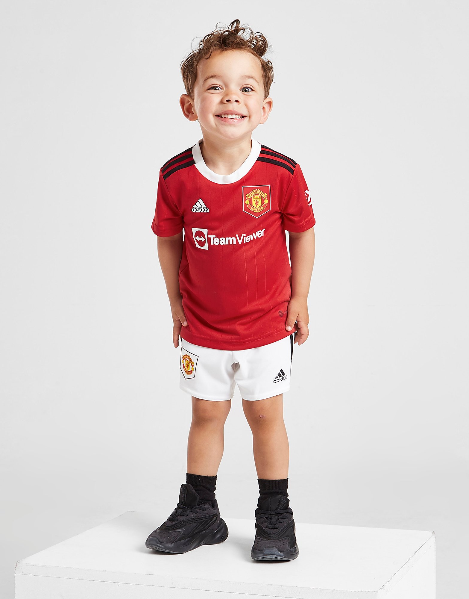

adidas Manchester United FC 2022/23 Home Kit Infant - Real Red / White - Kids, Real Red / White