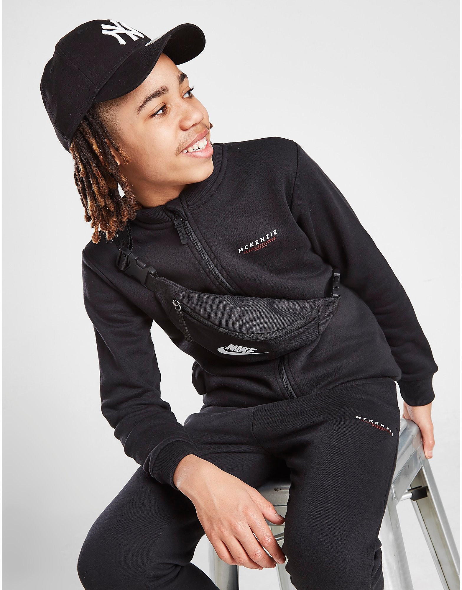 

McKenzie Essential Full Zip Track Top Junior - Only at JD - Black - Kids, Black