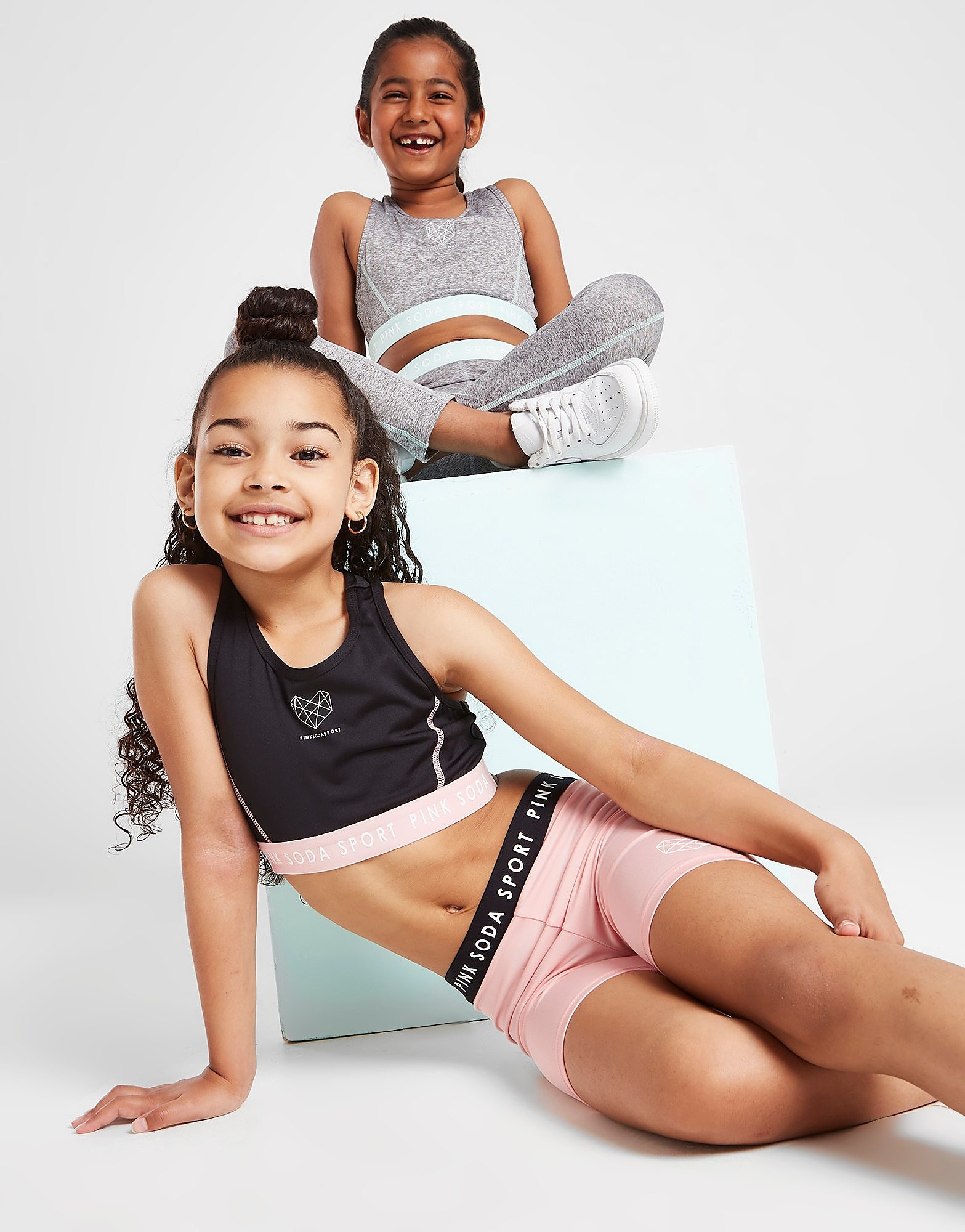 

Pink Soda Sport Girls' Logo Tape Sports Bra Children - Black - Kids, Black