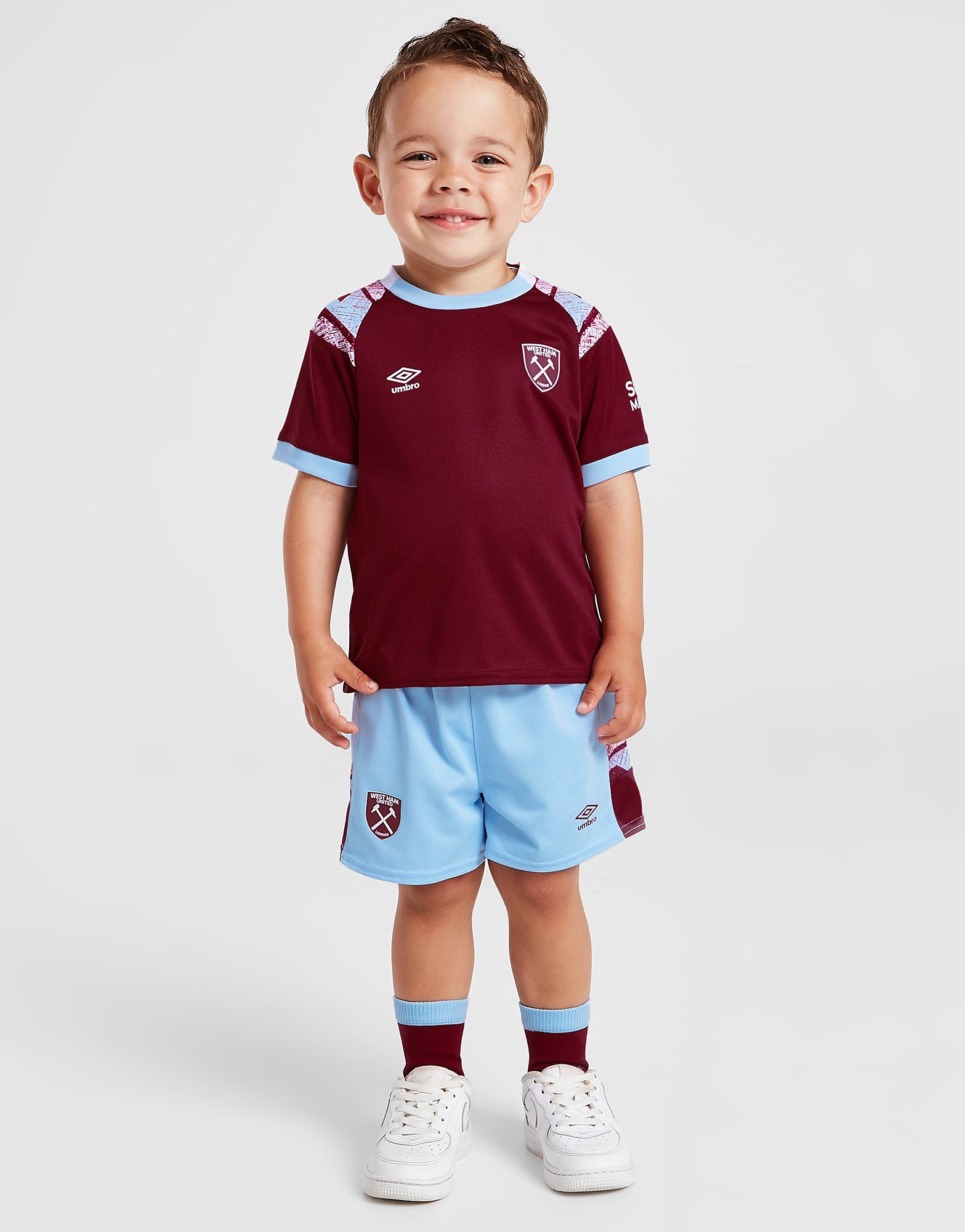 

Umbro West Ham United FC 2022/23 Home Kit Infant - Red/Blue - Kids, Red/Blue