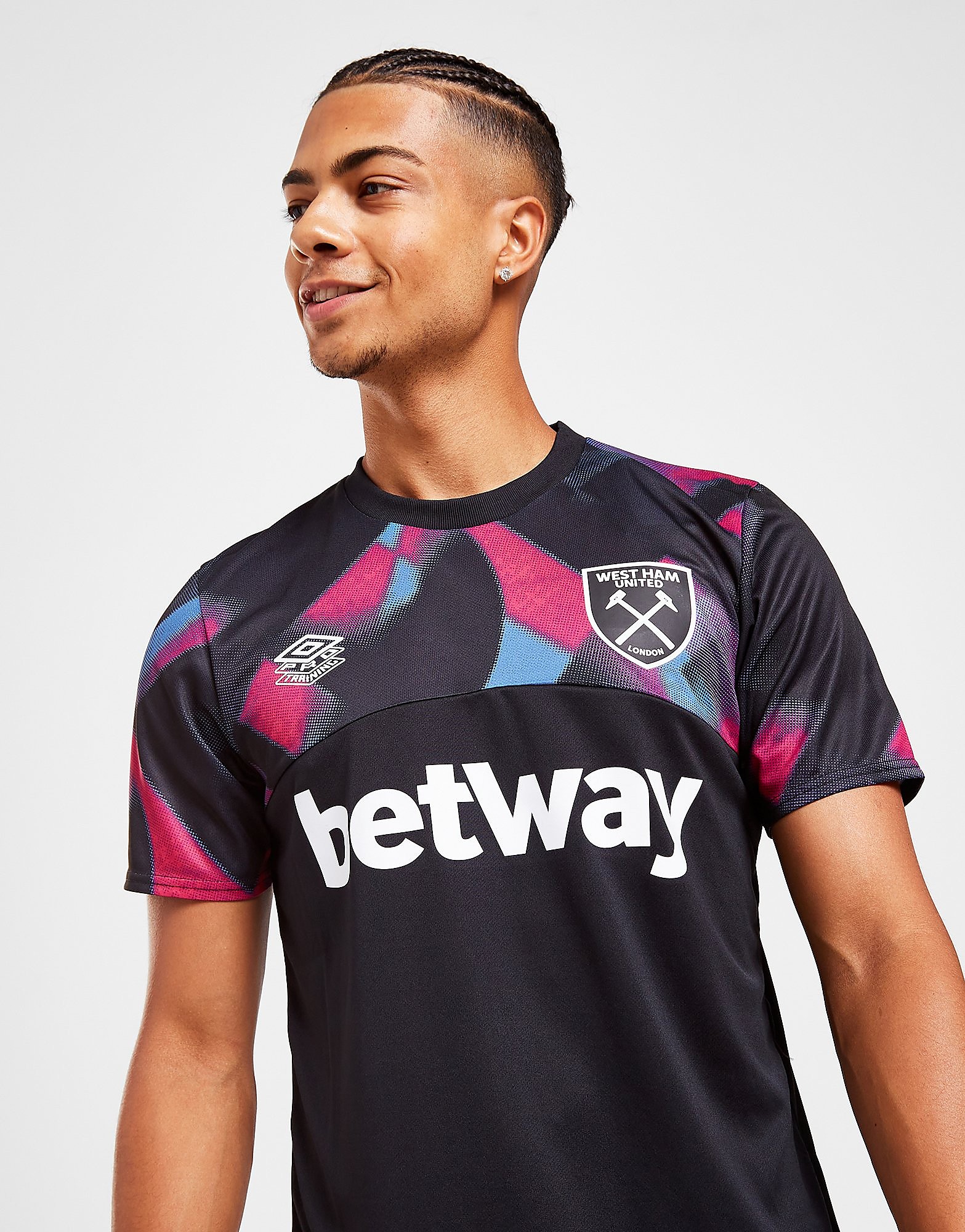 

Umbro West Ham United FC Warm Up Shirt - Black - Mens, Black