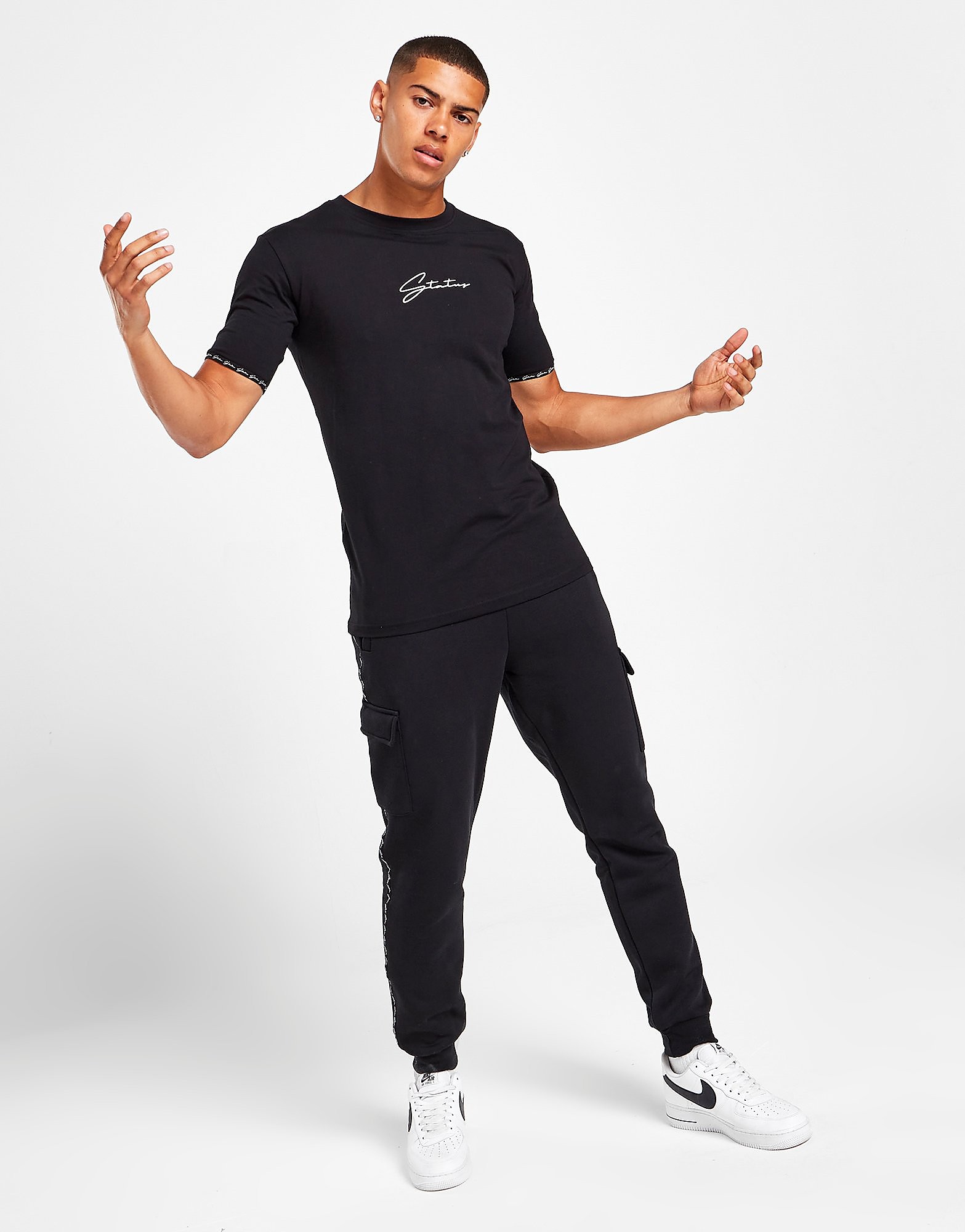 

Status Mono T-Shirt - Black, Black