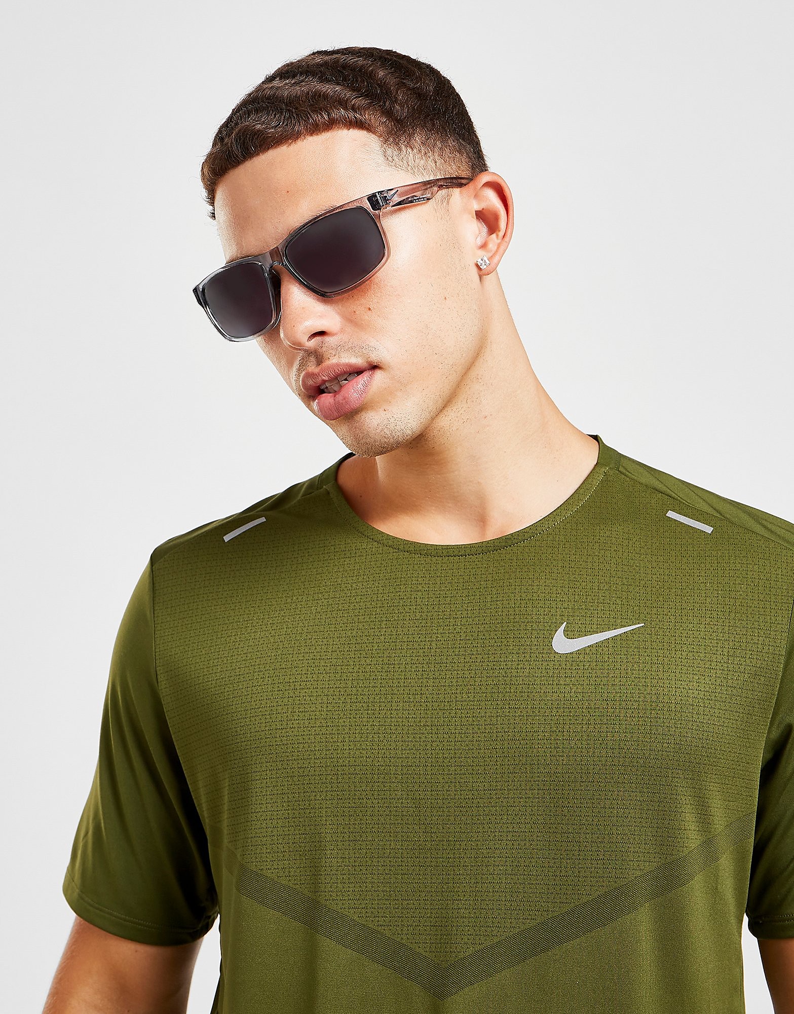 

Nike Essential Chaser Sunglasses - Grey - Womens, Grey