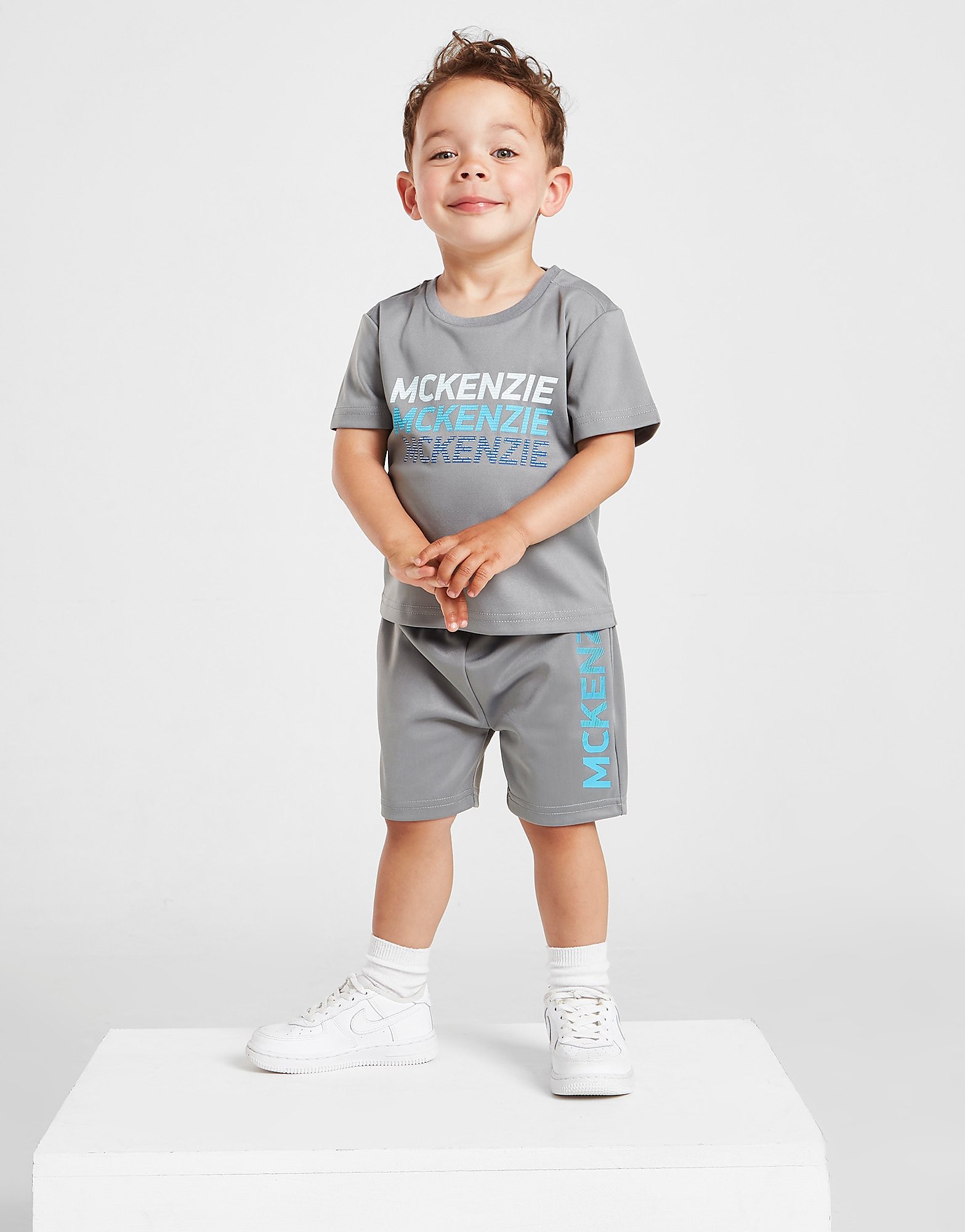 

McKenzie Micro Tundra T-Shirt/Shorts Set Infant - Grey - Kids, Grey