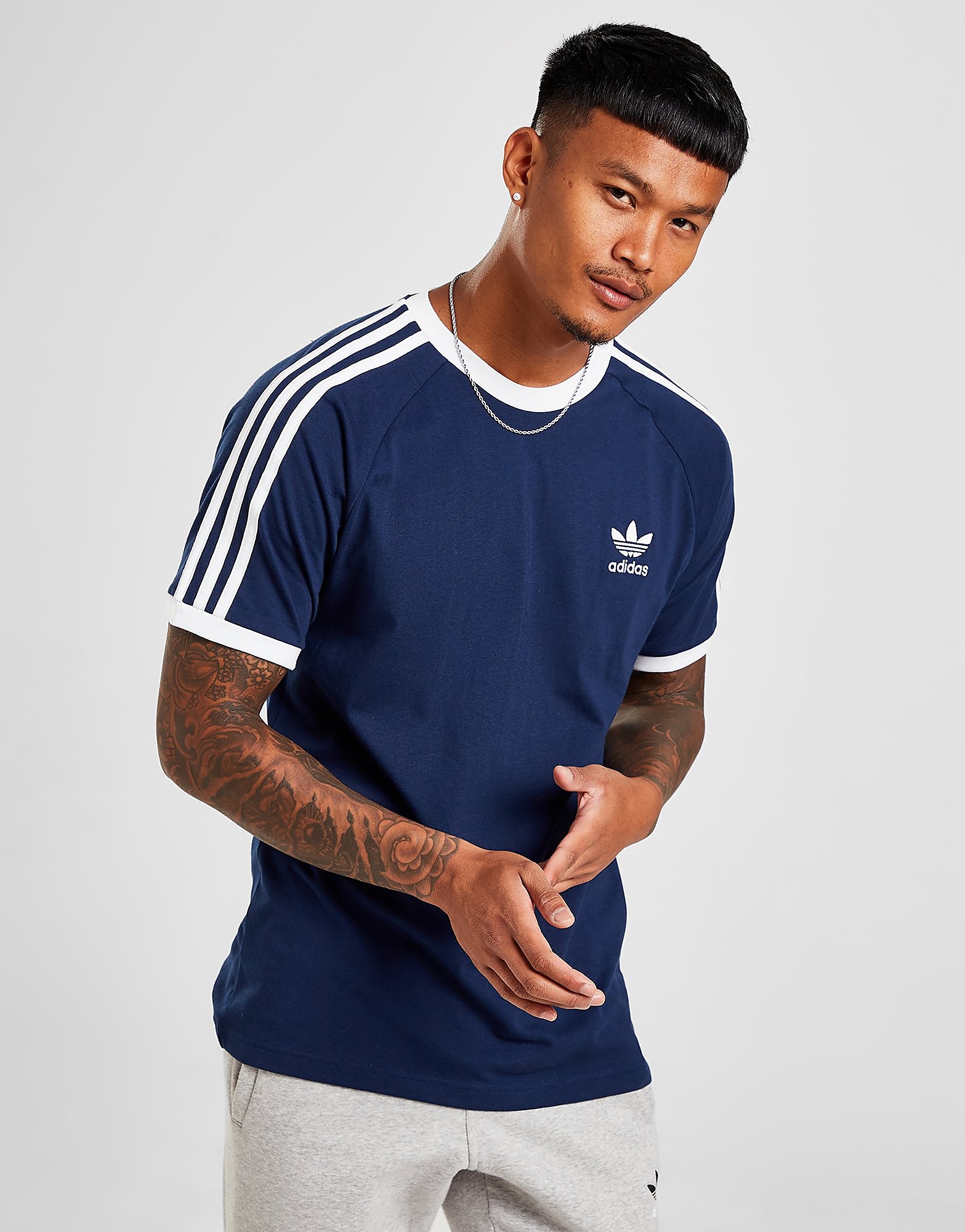 

adidas Originals 3-Stripes California Short Sleeve T-Shirt - Night Indigo/White - Mens, Night Indigo/White